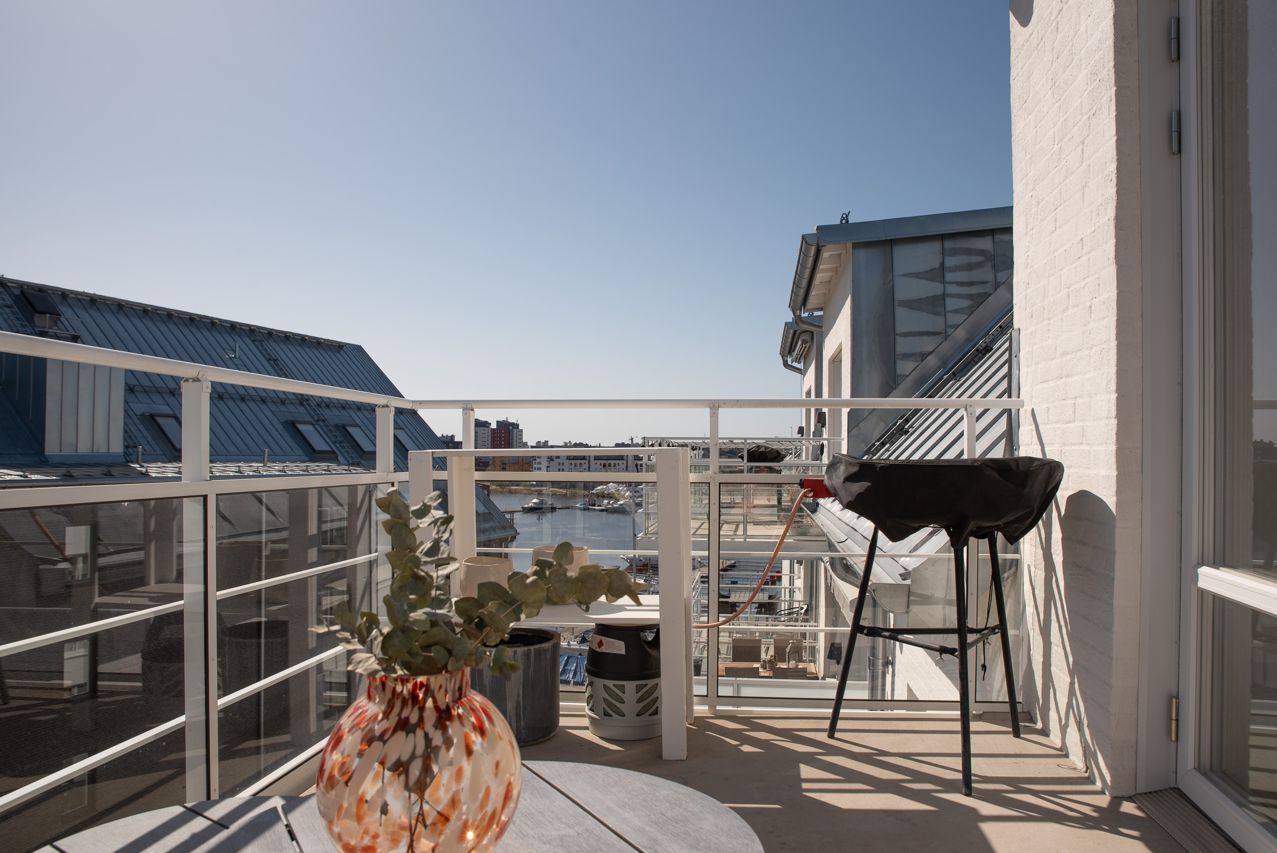 Bostadsbild från Sjöjungfrugatan 3A, Såld i Öster Mälarstrand, Västerås