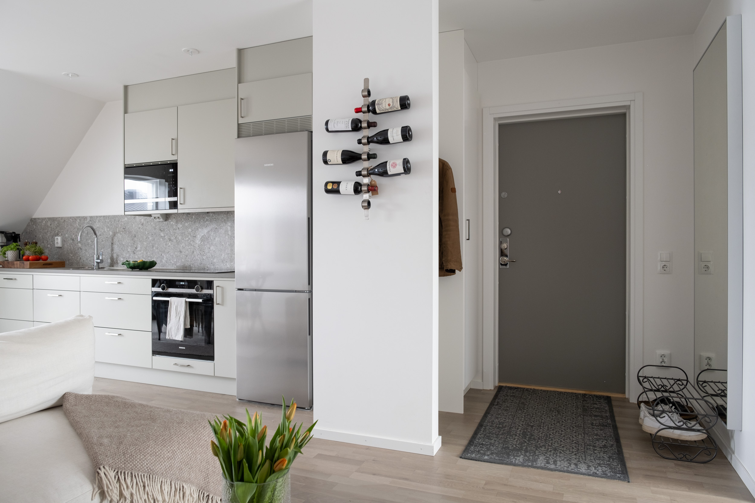 Bostadsbild från Sjöjungfrugatan 3A, Såld i Öster Mälarstrand, Västerås