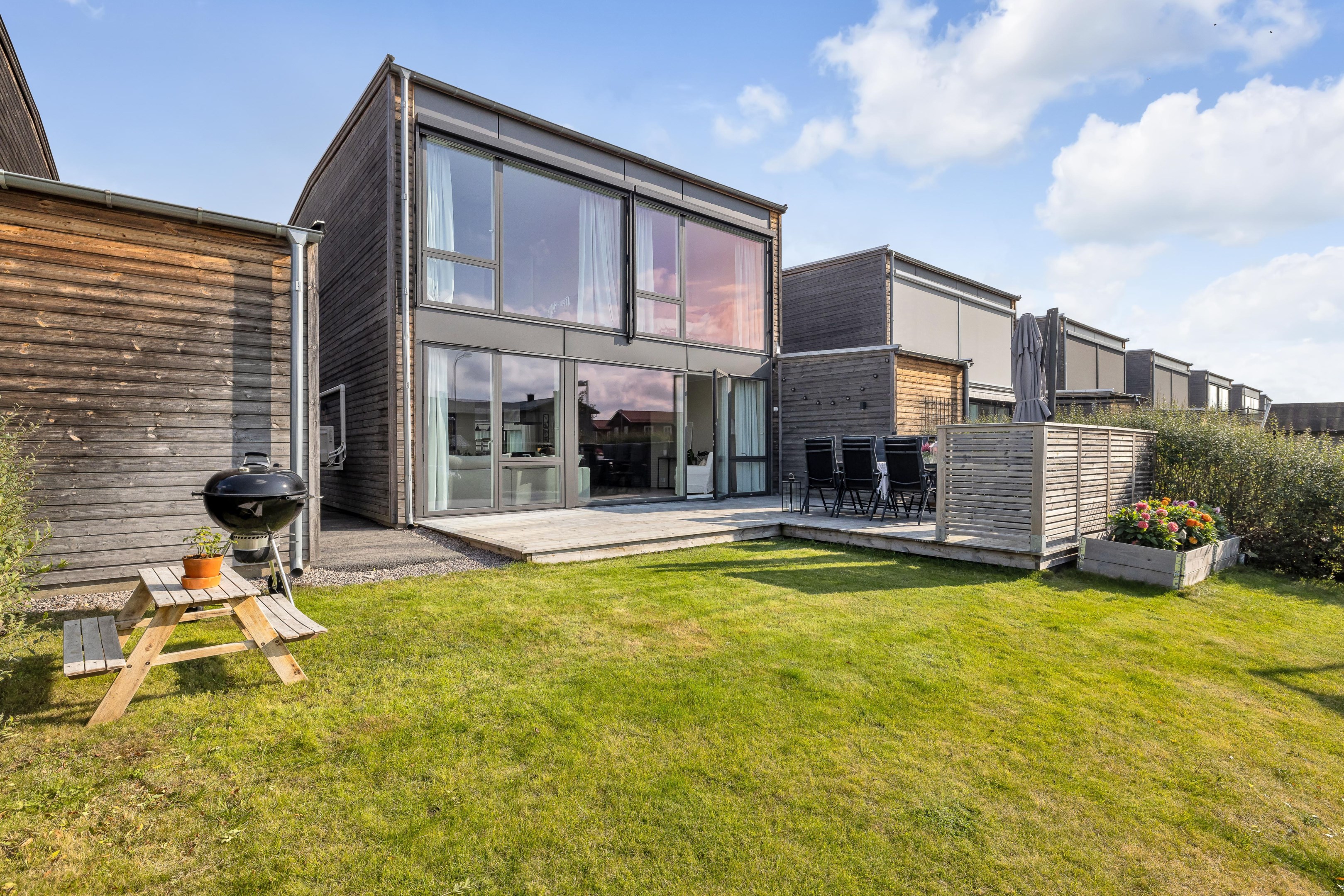 Bostadsbild från Böljemolnsvägen 7, Såld i Fullerö, Uppsala