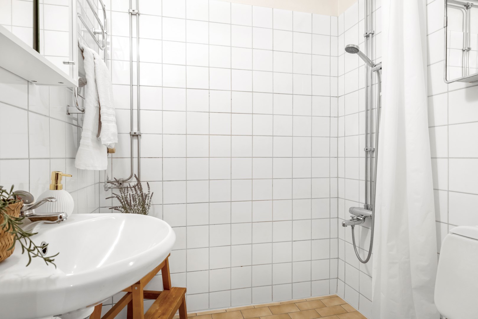 Bostadsbild från Frodegatan 15A, Såld i Fålhagen, Uppsala