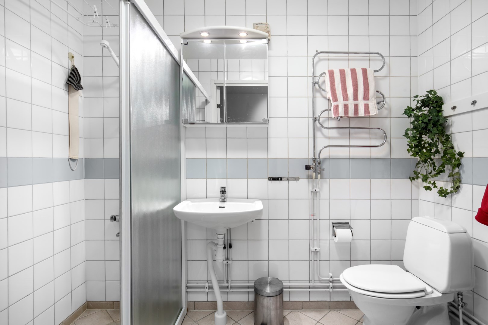 Bostadsbild från Tranvägen 11, Såld i Saltängen, Nacka