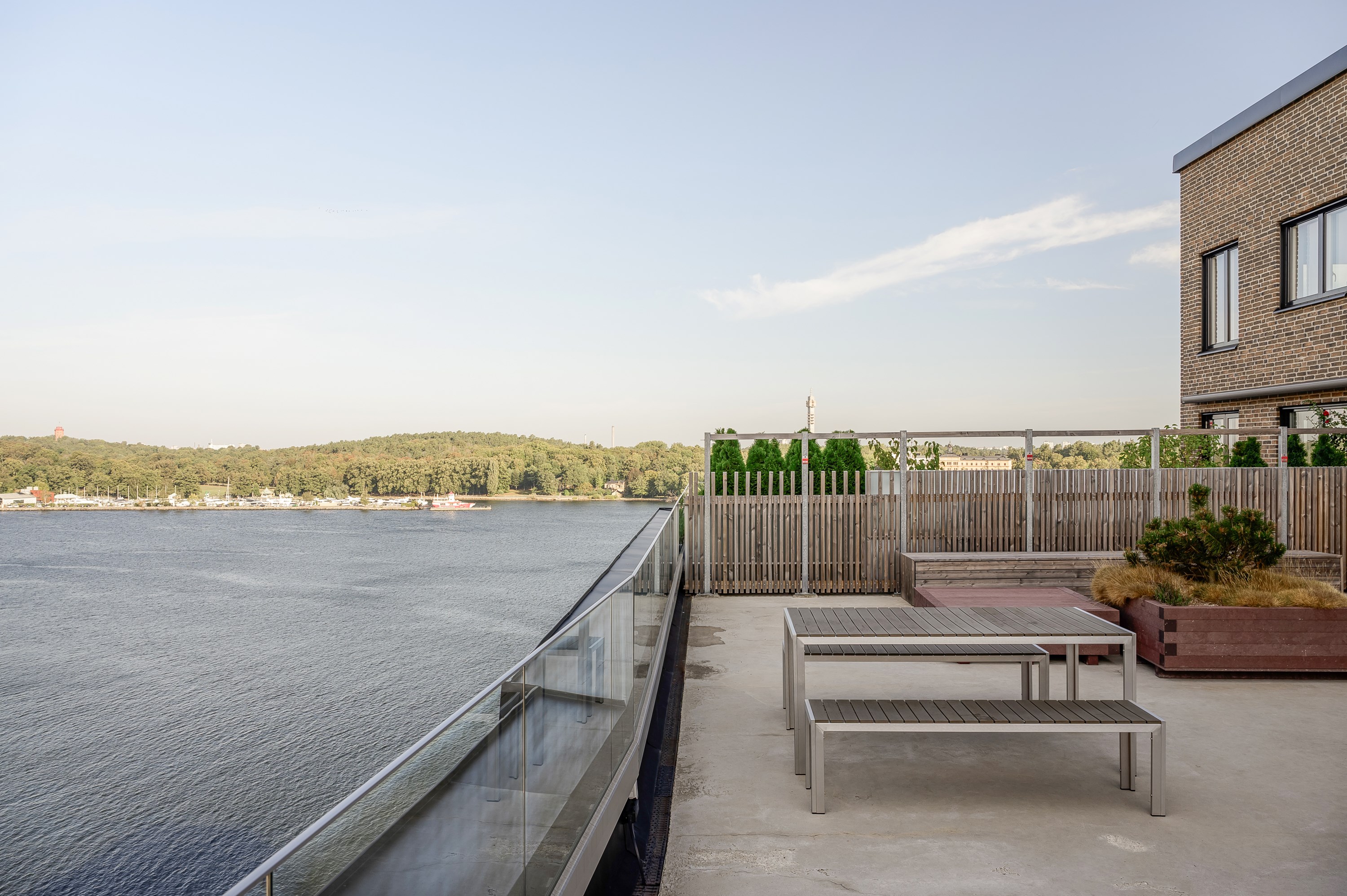 Slående utsikt över inloppet mot Djurgården.