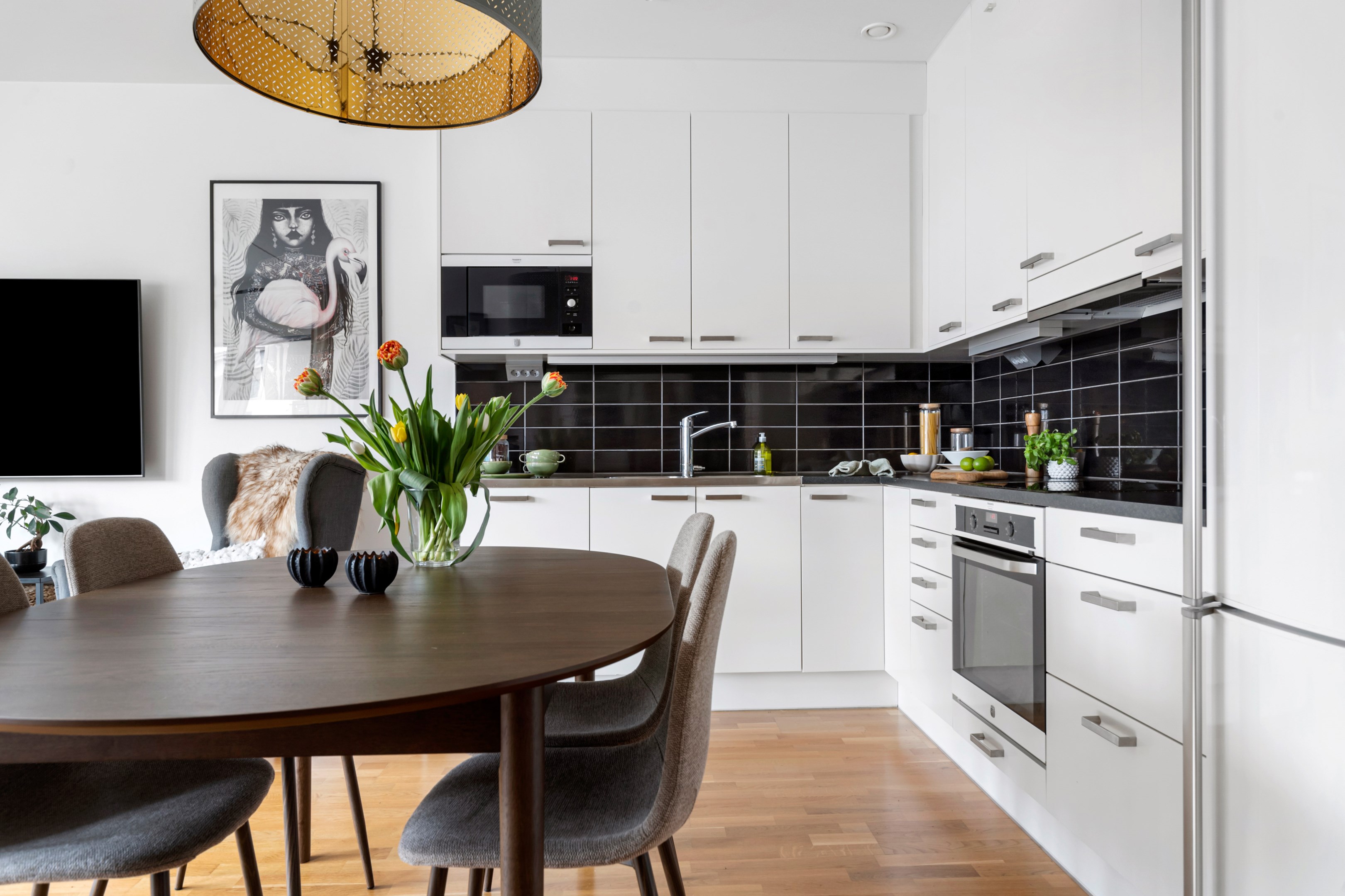 Bostadsbild från Vattholmavägen 6C, Såld i Kapellgärdet, Uppsala