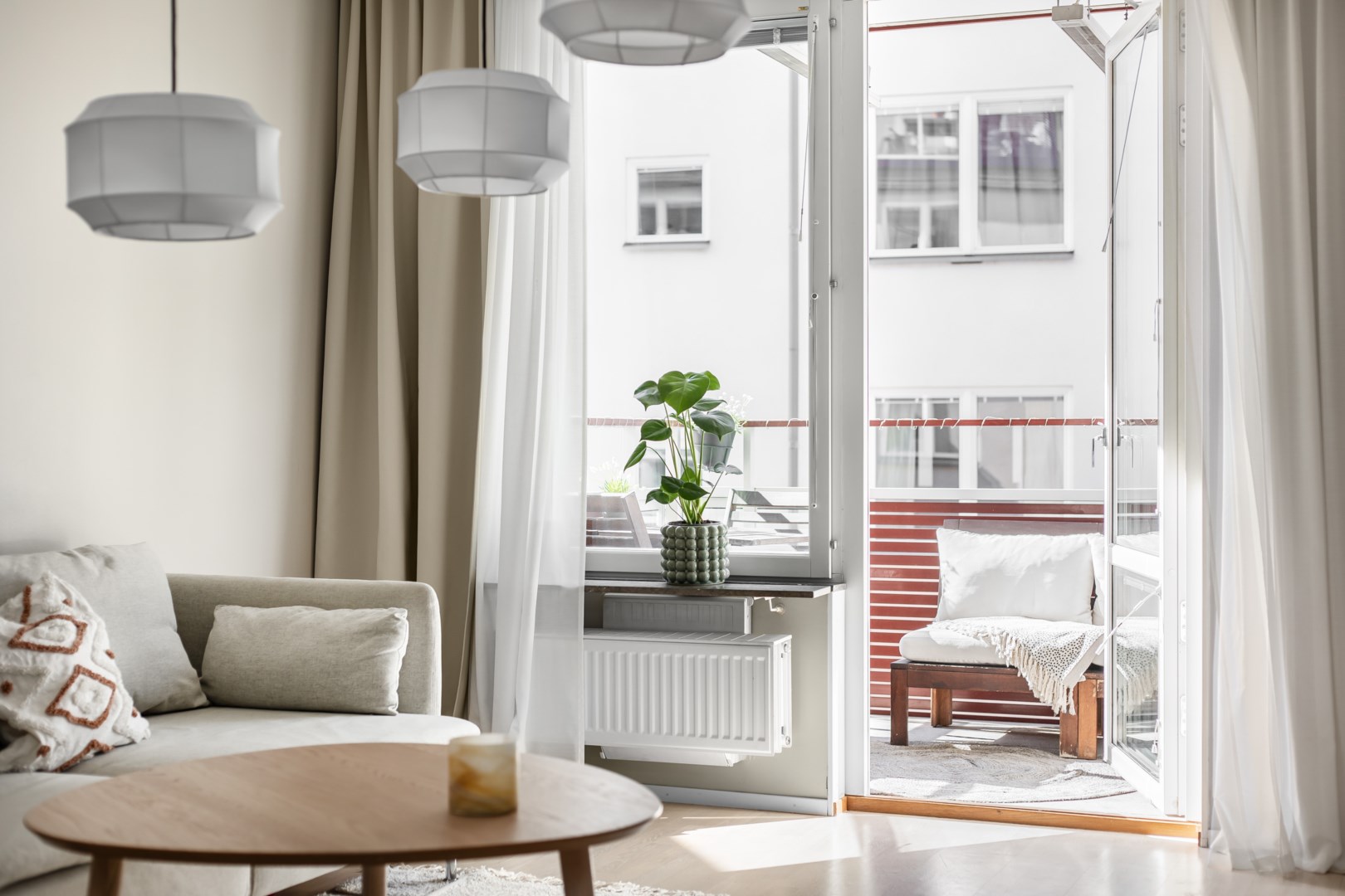 Bostadsbild från Järla Gårdsväg 33, Såld i Järla sjö, Nacka