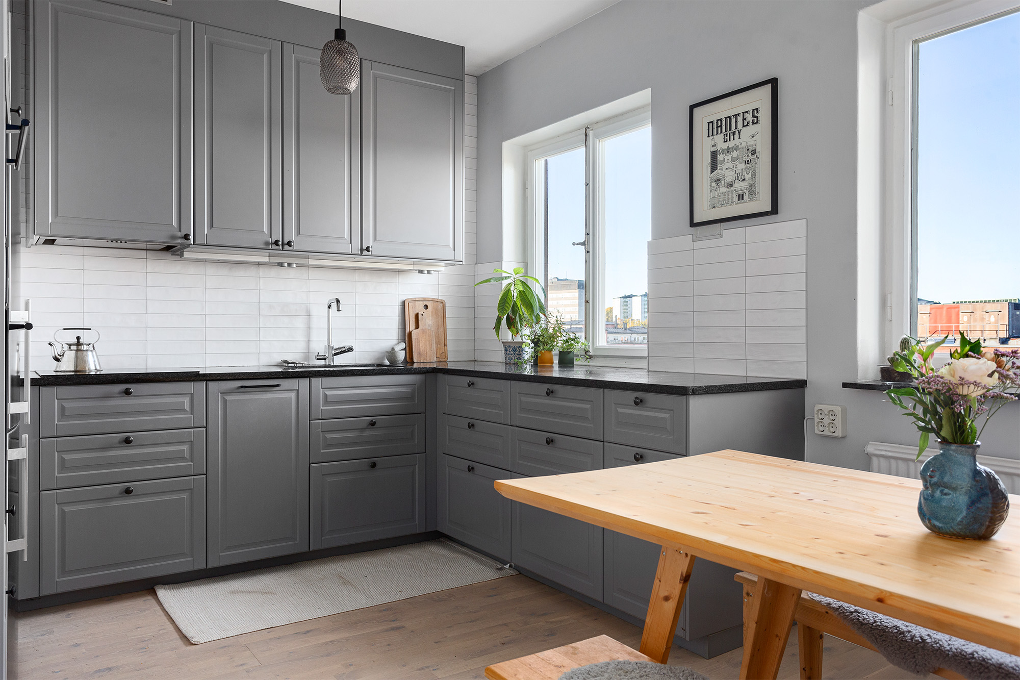 Bostadsbild från Ugglevägen 13A, Såld i Ektorp, Nacka