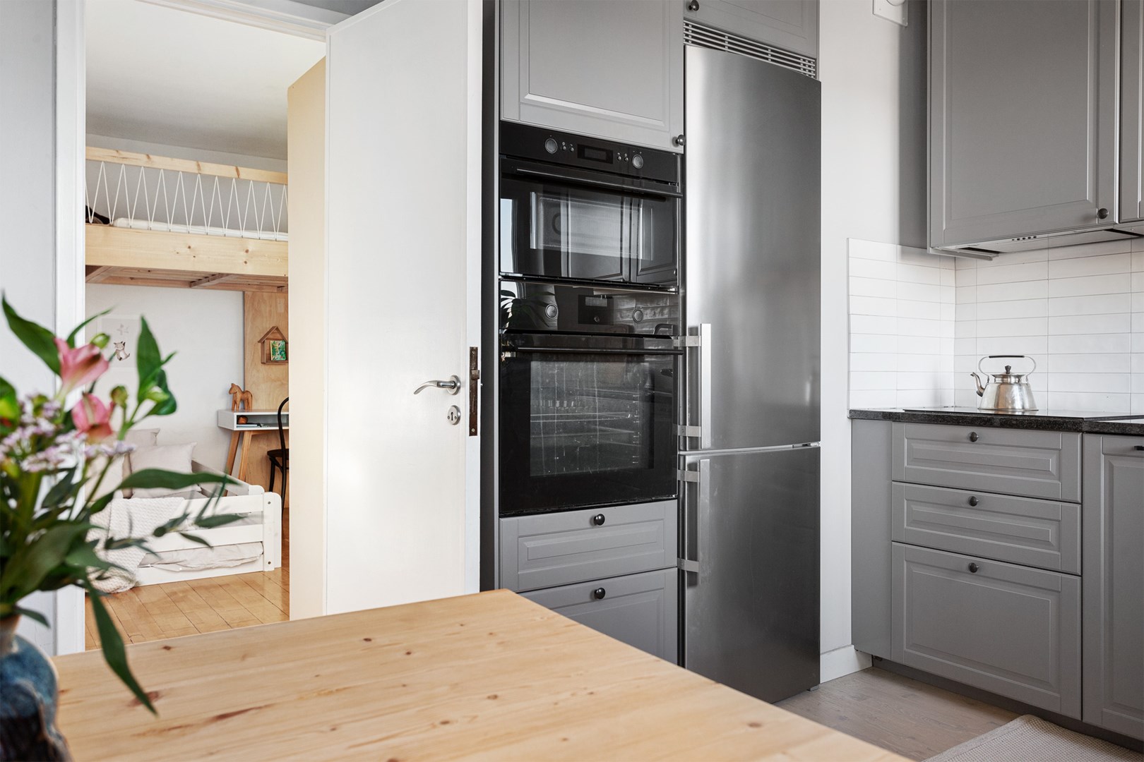 Bostadsbild från Ugglevägen 13A, Såld i Ektorp, Nacka