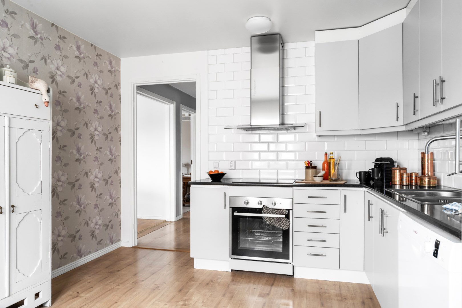 Bostadsbild från Linnégatan 19, Såld i Centrum, Uppsala