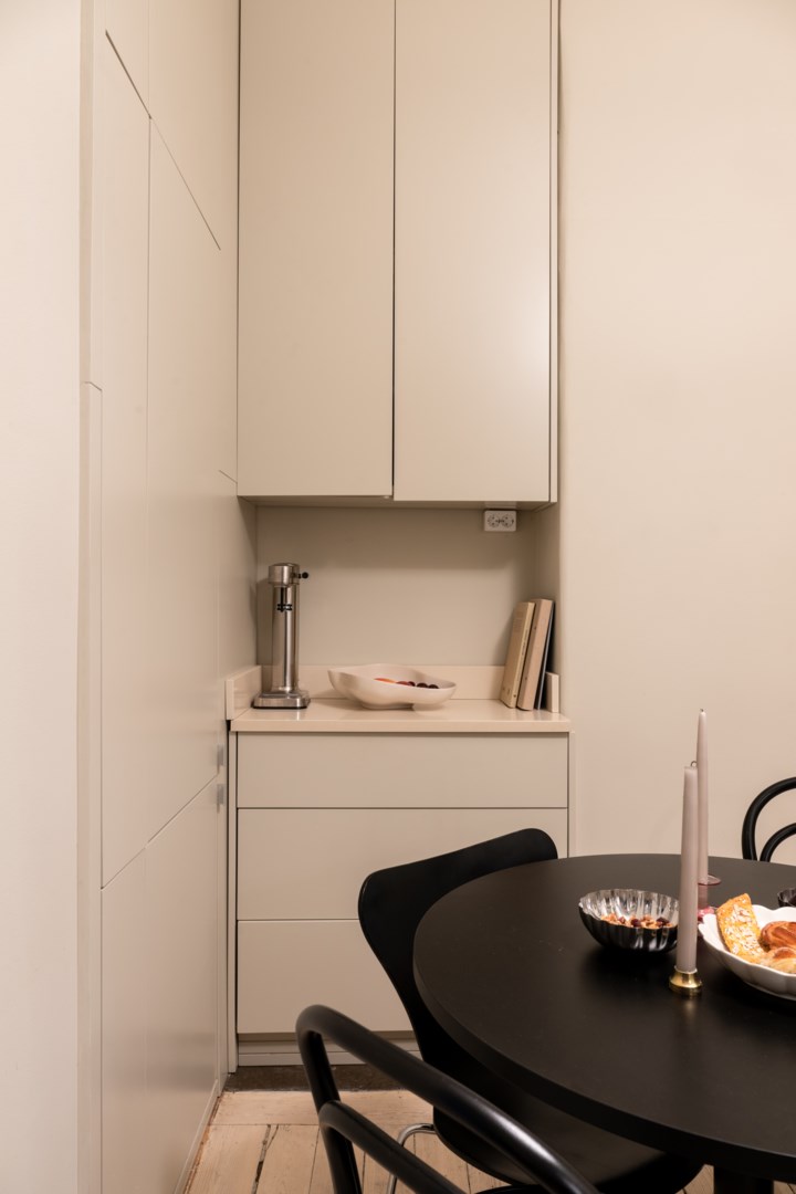 Bostadsbild från Roslagsgatan 17, Såld i Vasastan - Sibirien, Stockholm