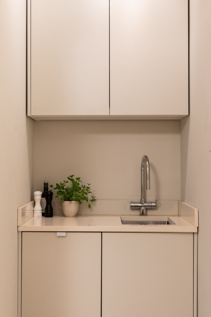 Bostadsbild från Roslagsgatan 17, Såld i Vasastan - Sibirien, Stockholm