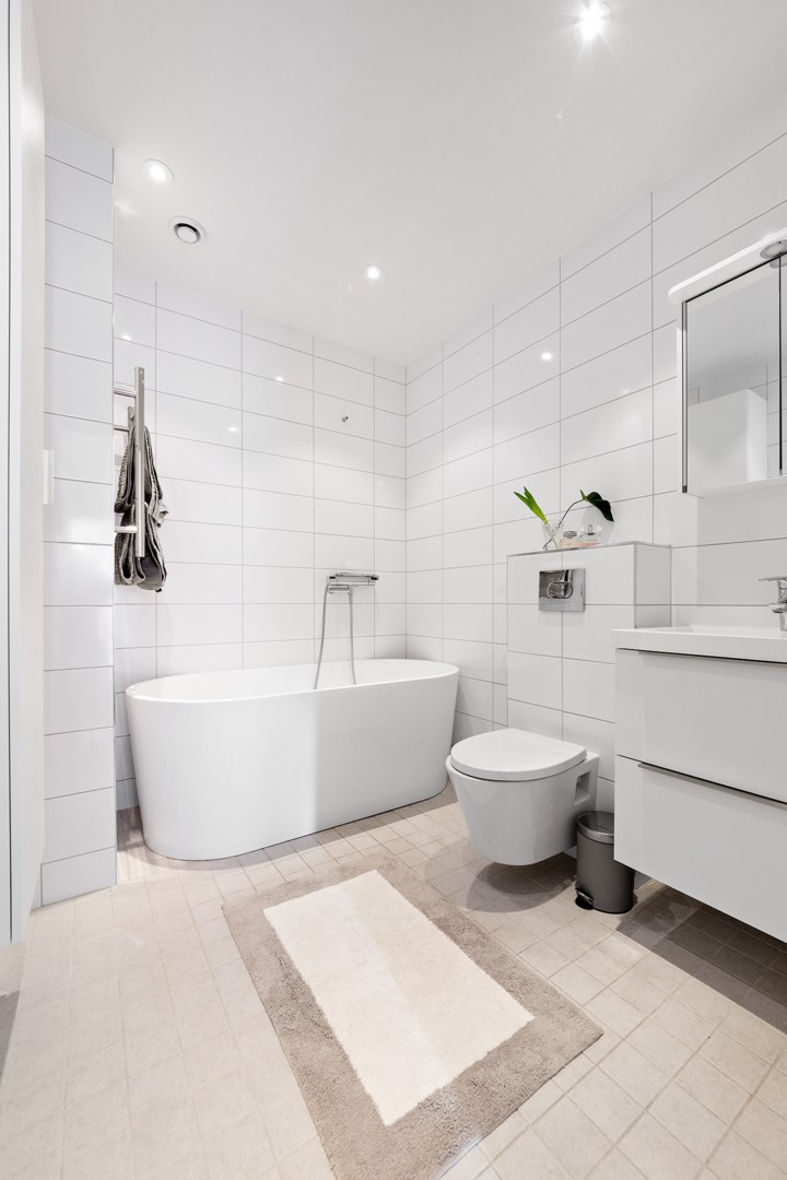 Bostadsbild från Munkkärrsvägen 18B, Såld i Eriksvik, Nacka