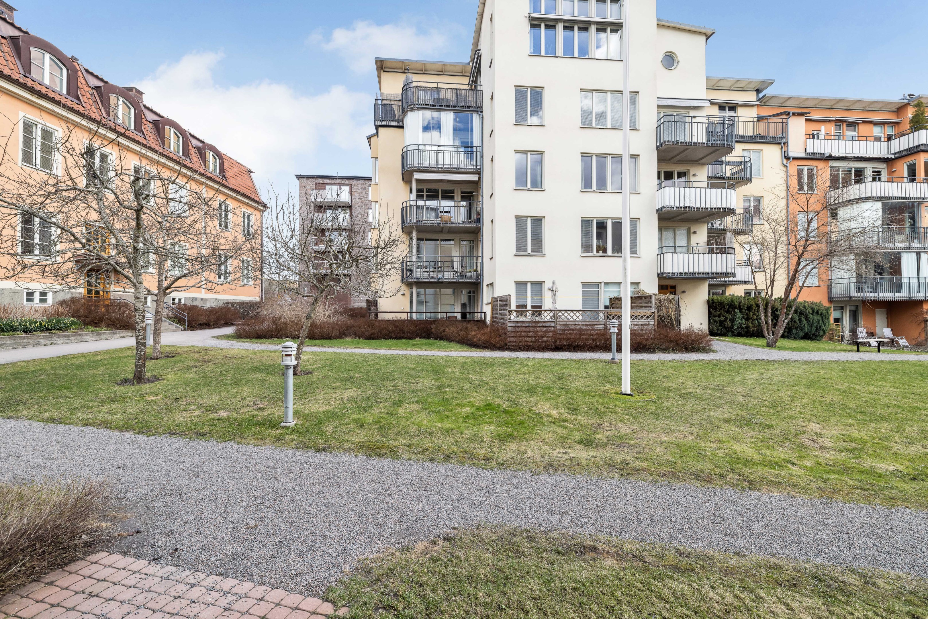 Bostadsbild från Gösta Wahlströms väg 8, Såld i Rickomberga, Uppsala