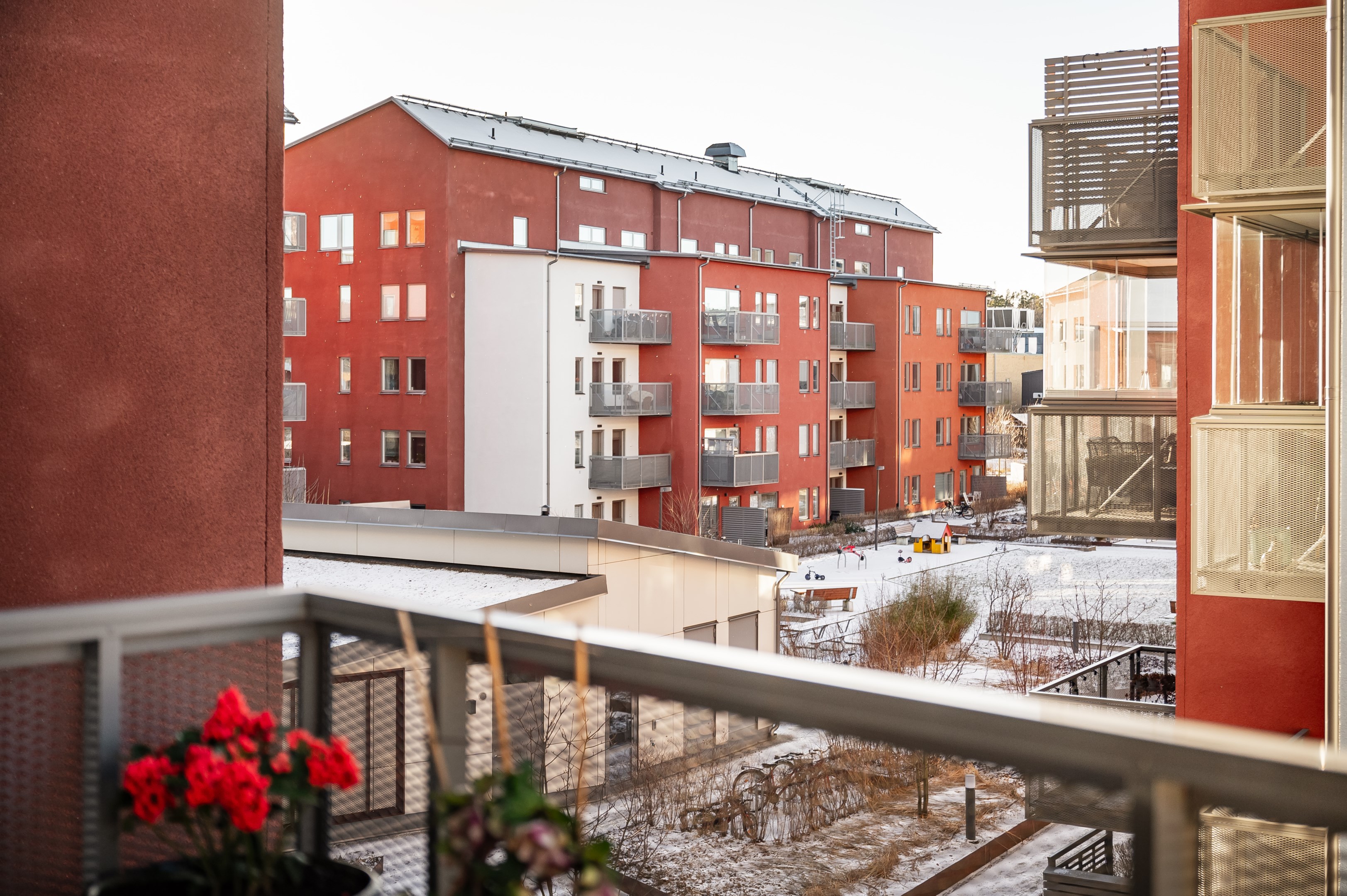 Bostadsbild från Gustavsbergs allé 20, Såld i Porslinskvarteren, Värmdö