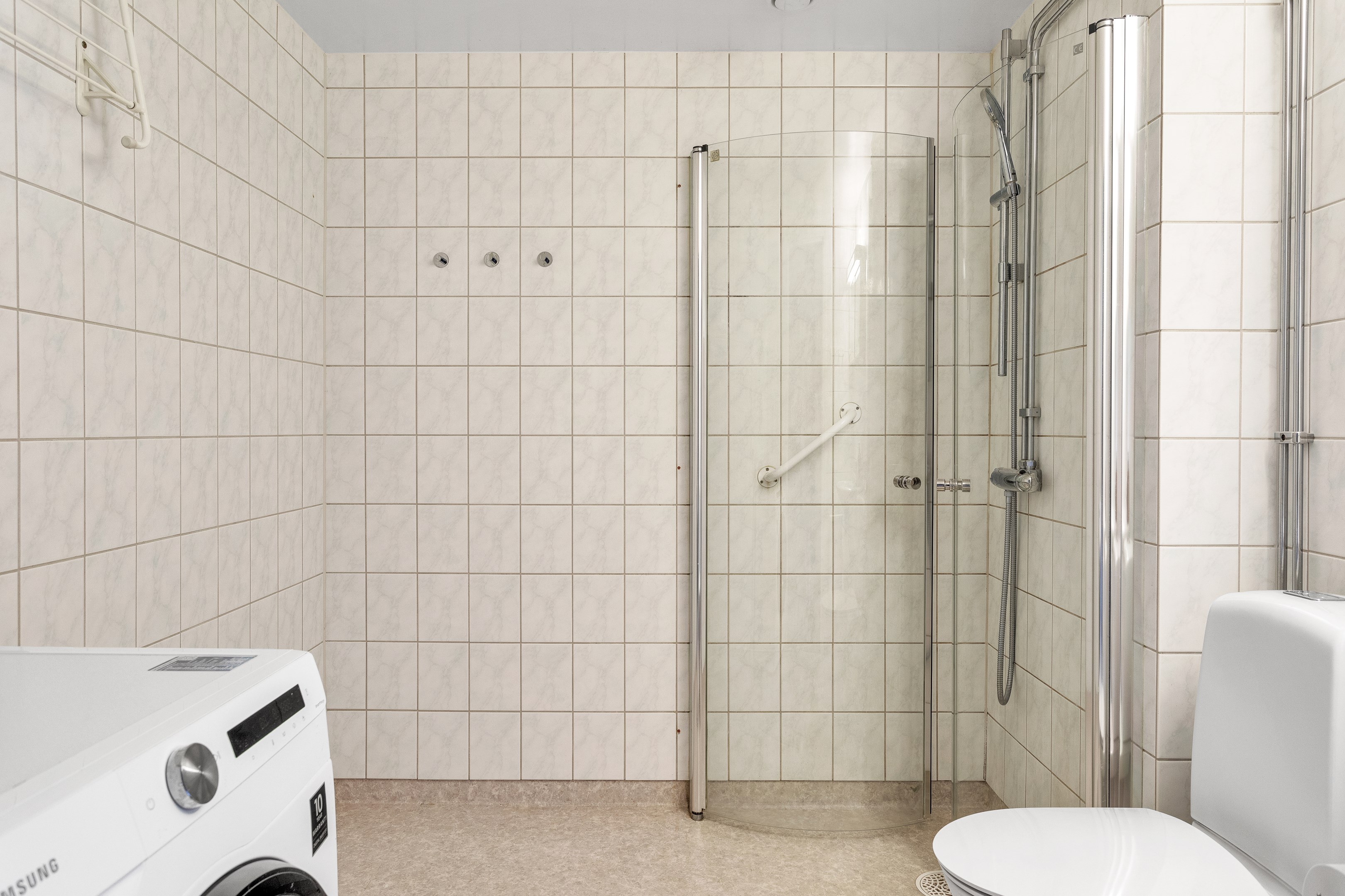 Bostadsbild från Kummingatan 26B, Såld i Årsta, Uppsala