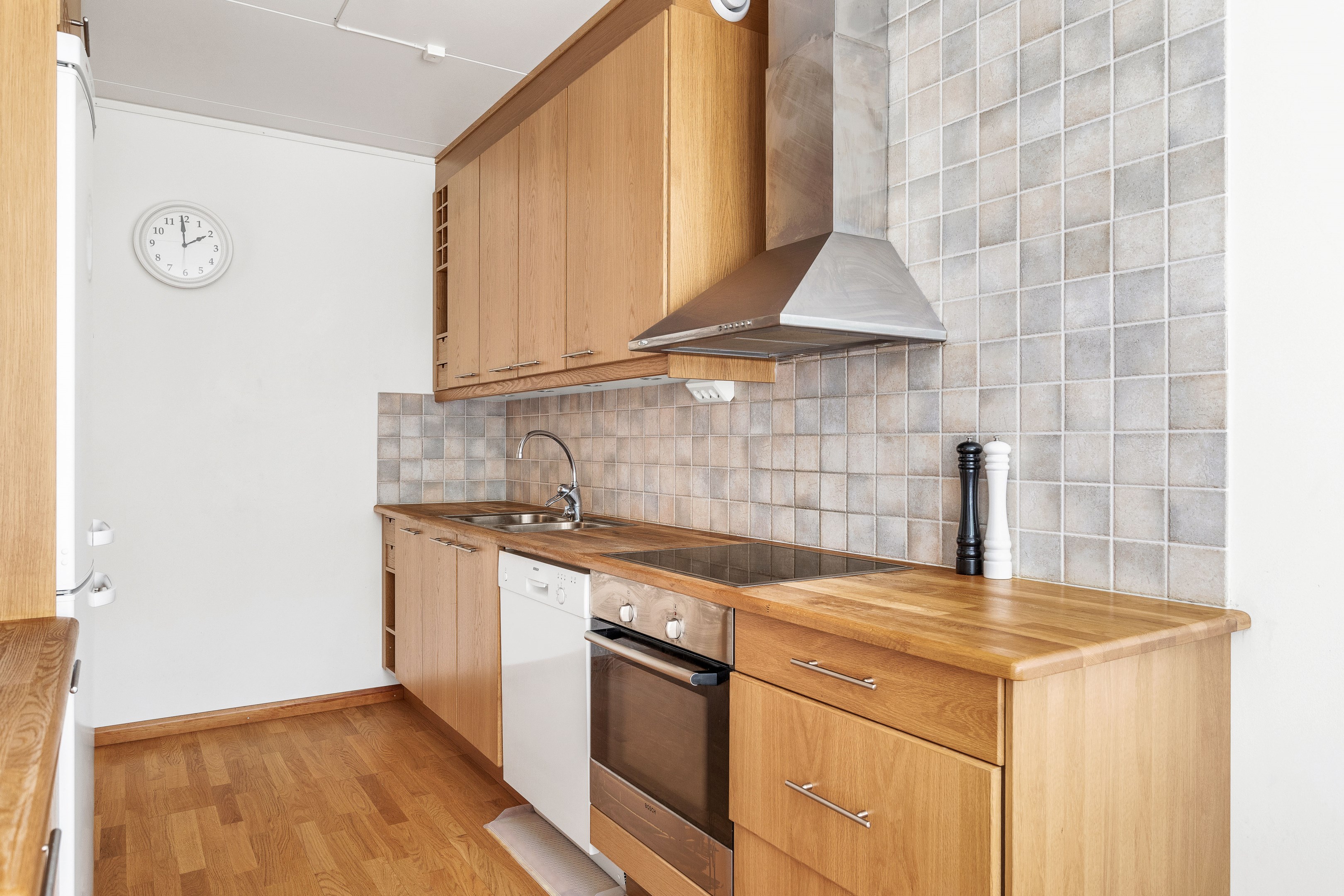 Bostadsbild från Kummingatan 26B, Såld i Årsta, Uppsala