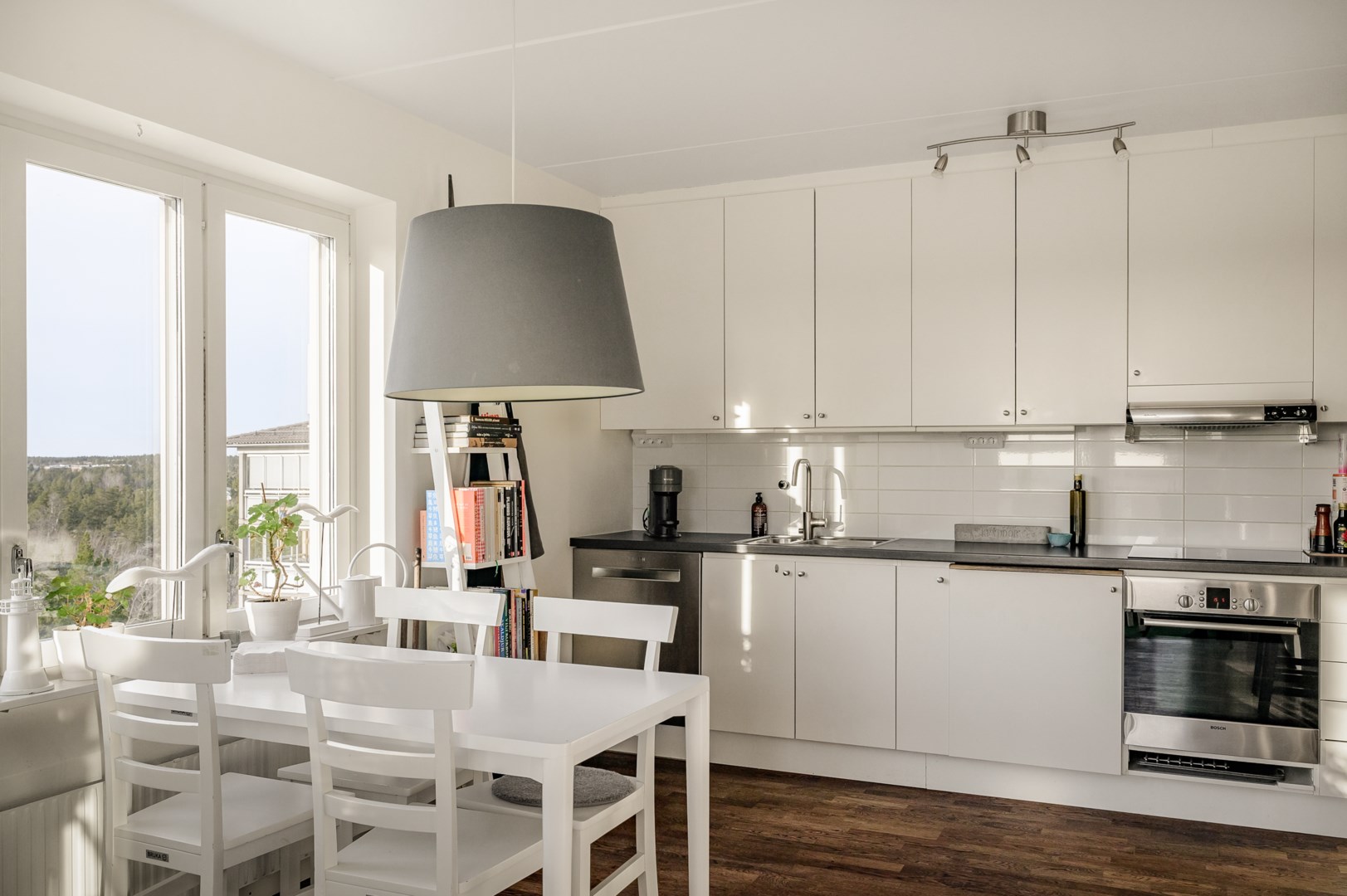 Fritt västerläge med möjlighet till magiska solnedgångar.