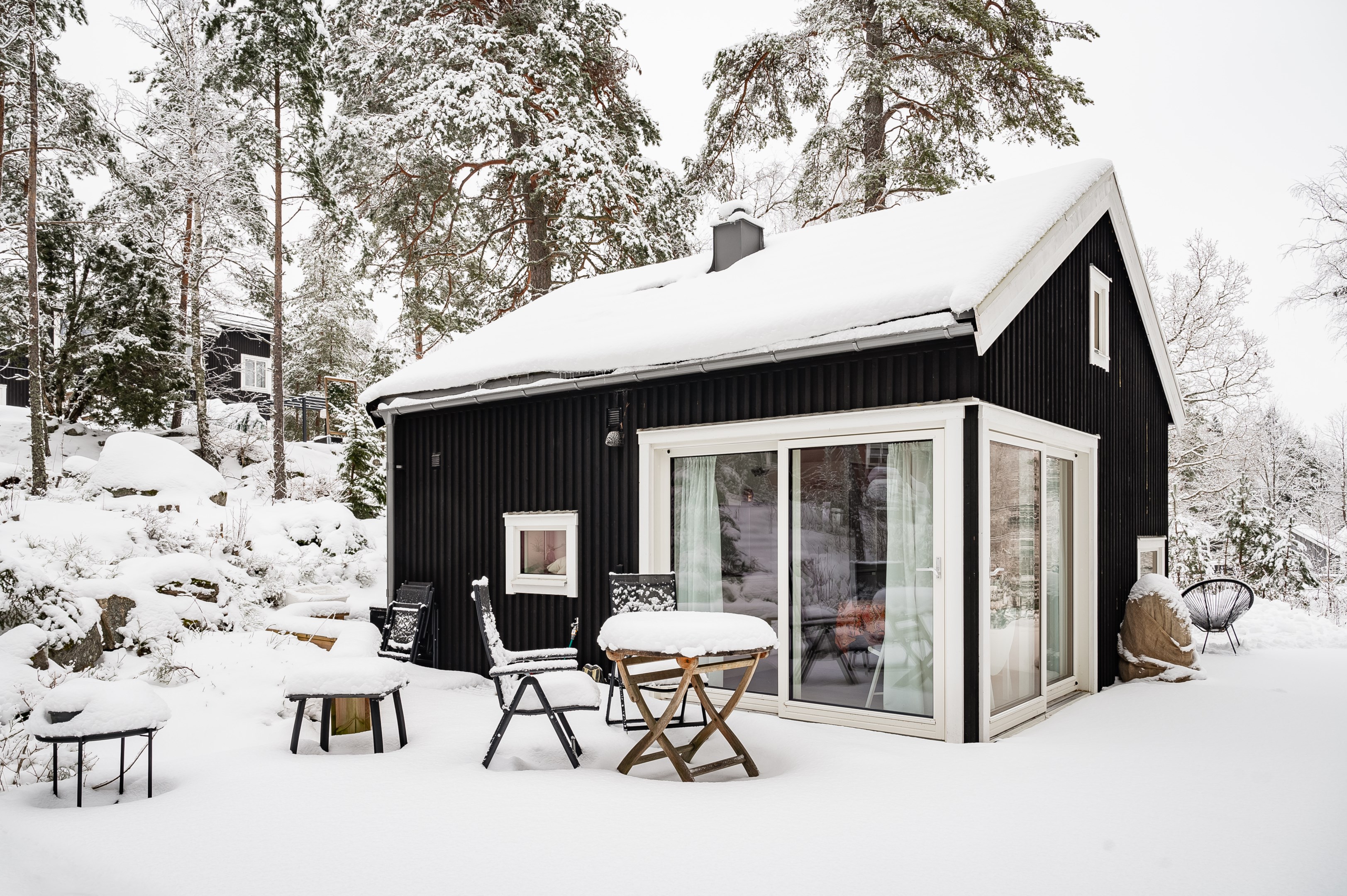 Bostadsbild från Fiskarvägen 19C, Såld i Herrviksnäs, Värmdö
