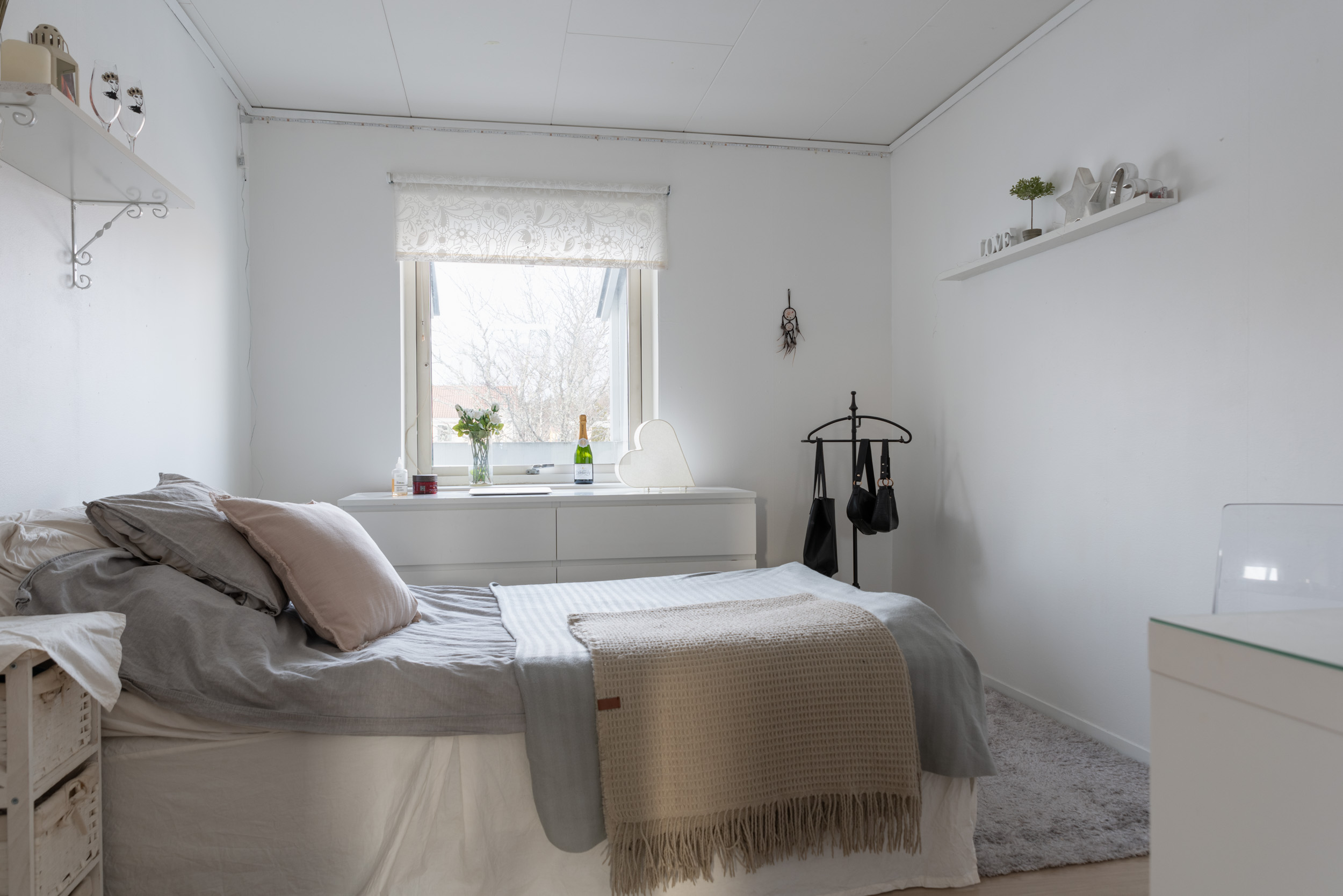 Bostadsbild från Stockrosvägen 7, Såld i , Västerås