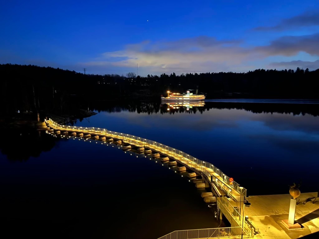 Bostadsbild från Tollare kaj 2, 6tr, Till salu i Tollare, Nacka