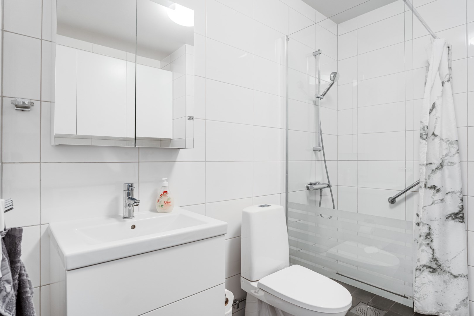 Bostadsbild från Ljusbärargatan 13, Såld i Kapellgärdet, Uppsala