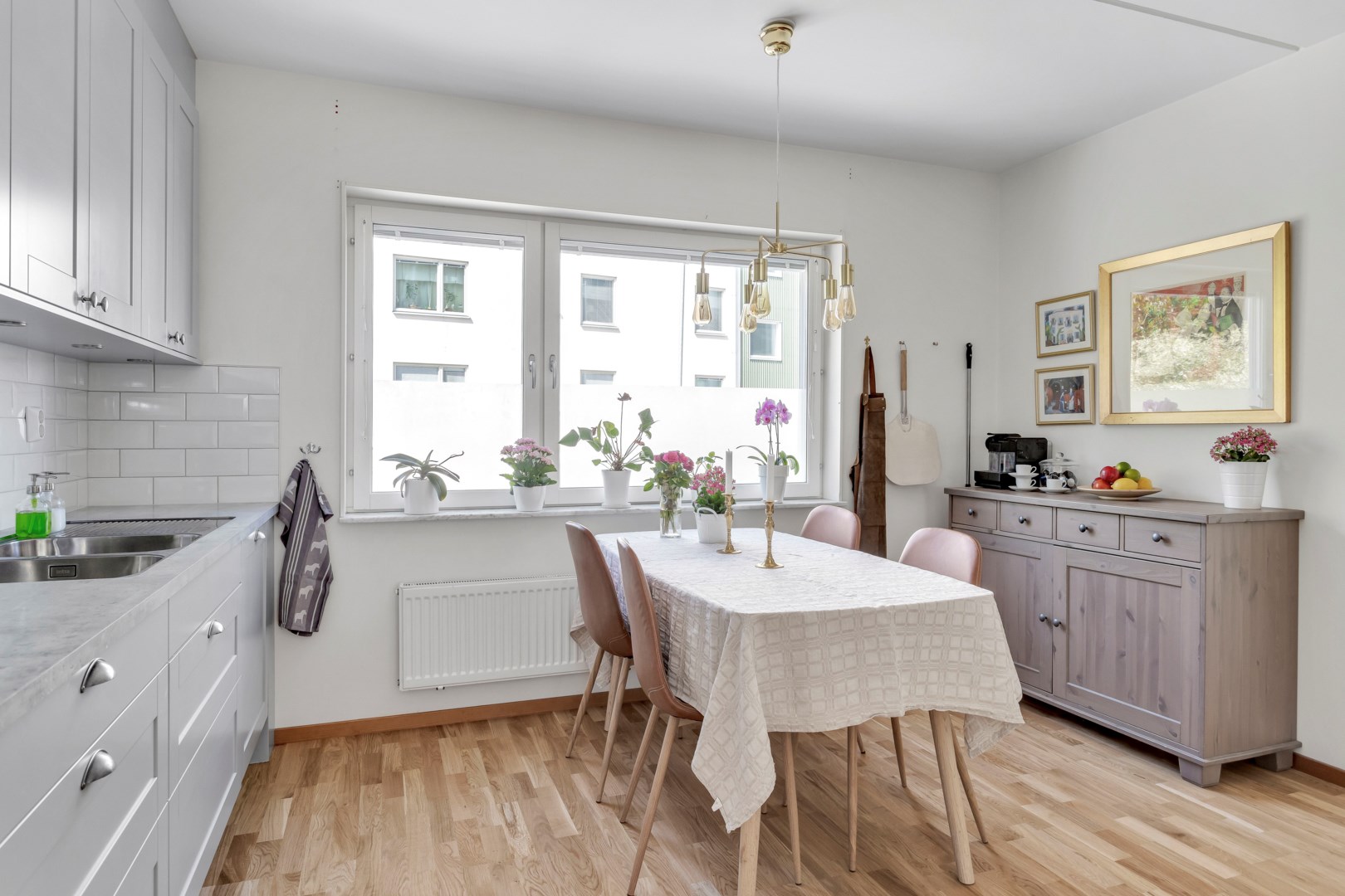 Bostadsbild från Torgny Segerstedts Allé 32, Såld i Rosendal, Uppsala