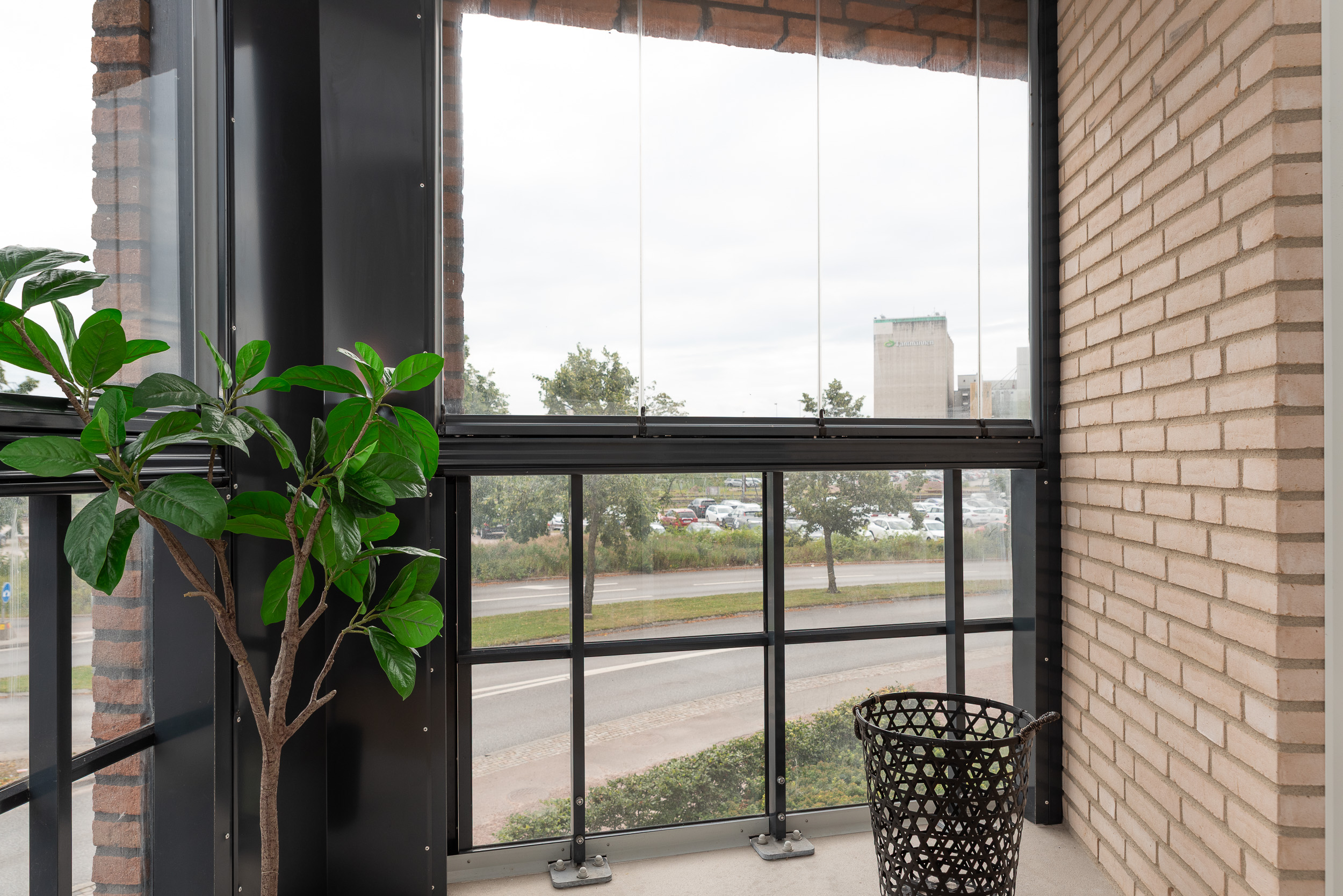 Bostadsbild från Södra Ringvägen 2F, Till salu i Östermalm, Västerås