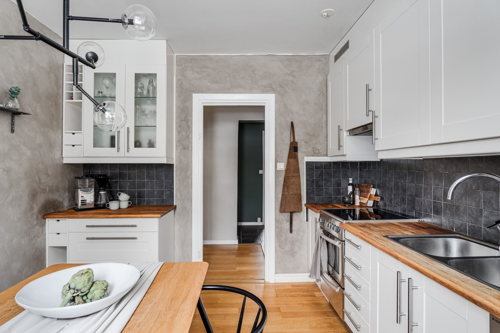 Bostadsbild från Svartbäcksgatan 96A, Såld i Svartbäcken, Uppsala