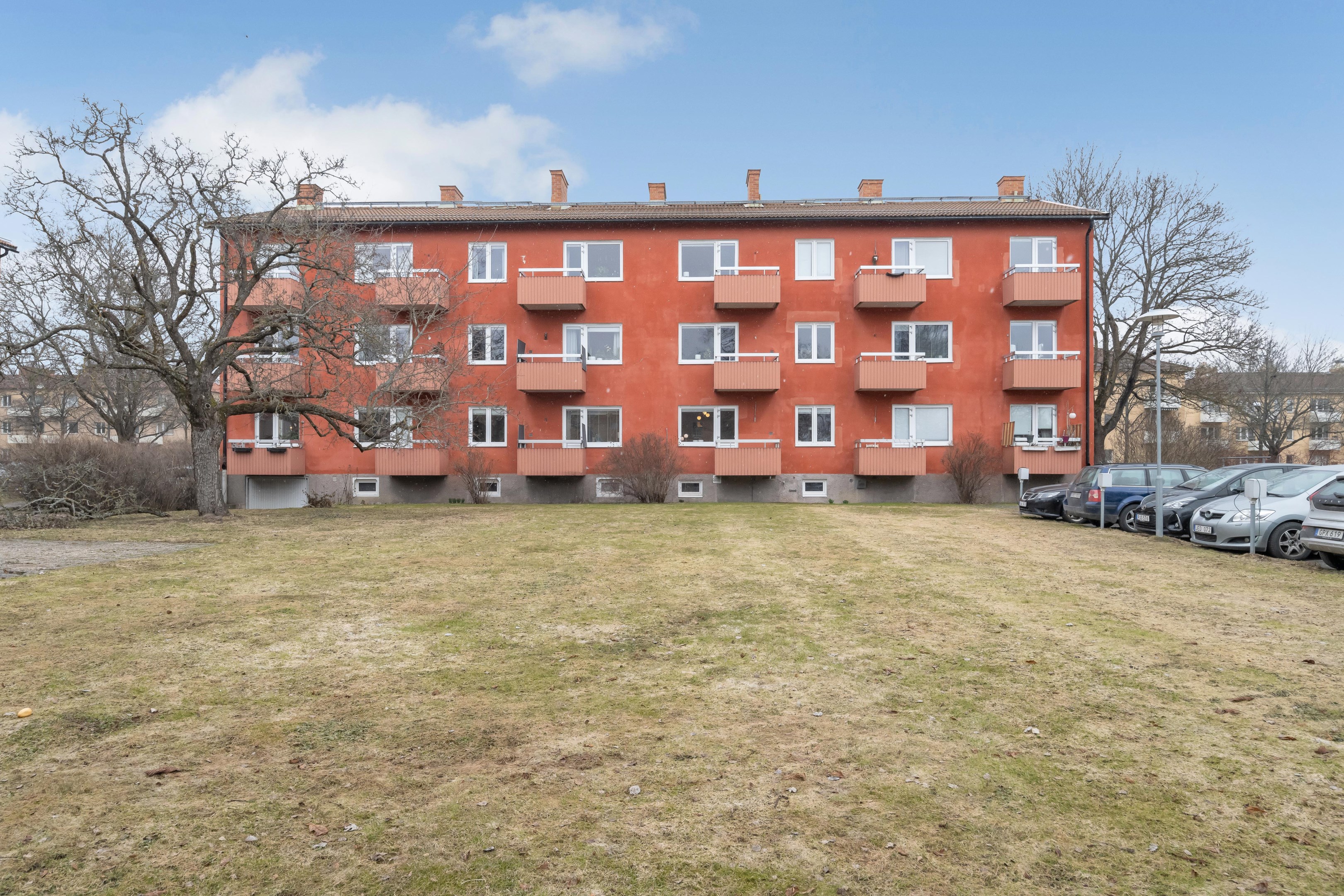 Bostadsbild från Svartbäcksgatan 74B, Såld i Svartbäcken, Uppsala