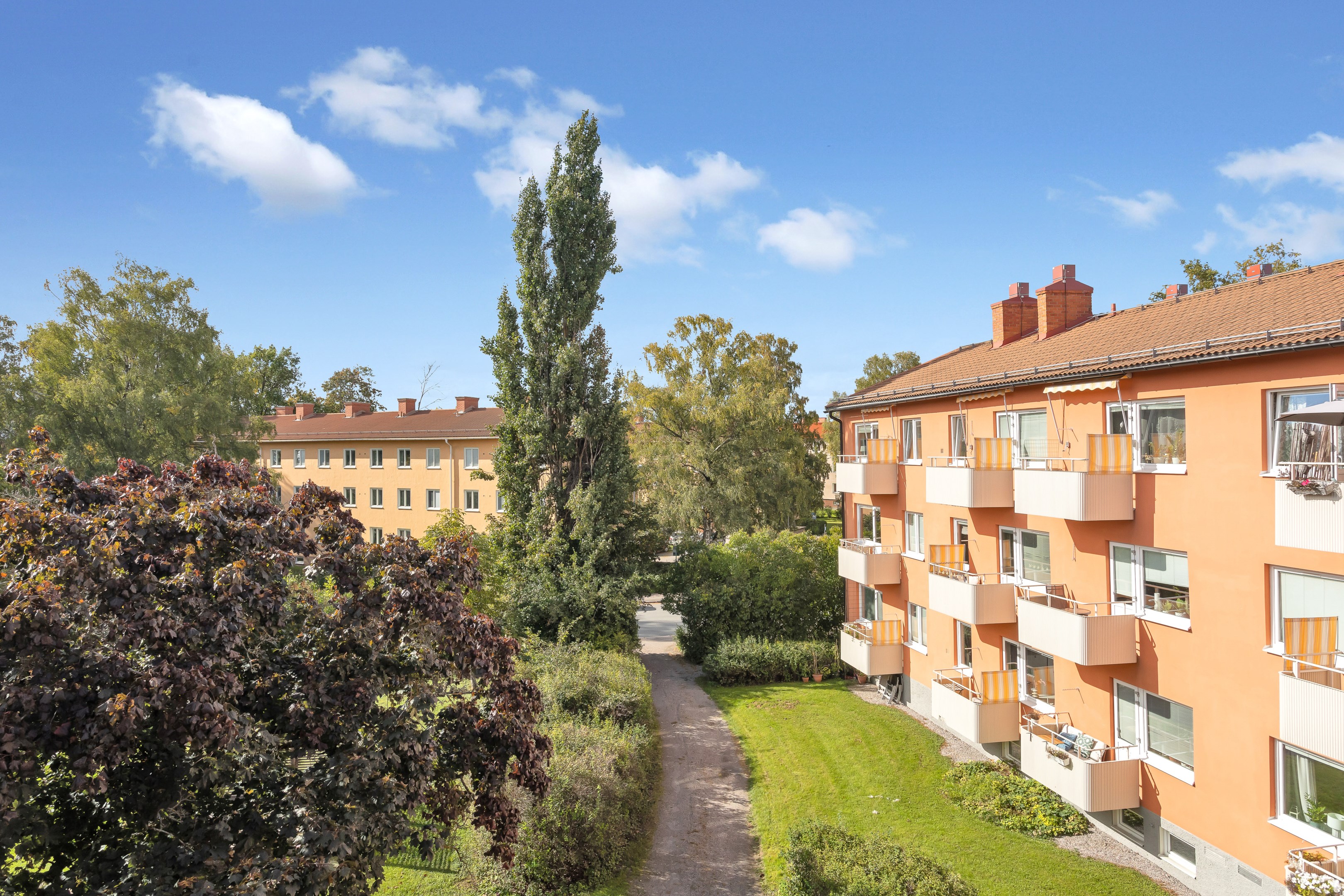 Bostadsbild från Svartbäcksgatan 74B, Såld i Svartbäcken, Uppsala