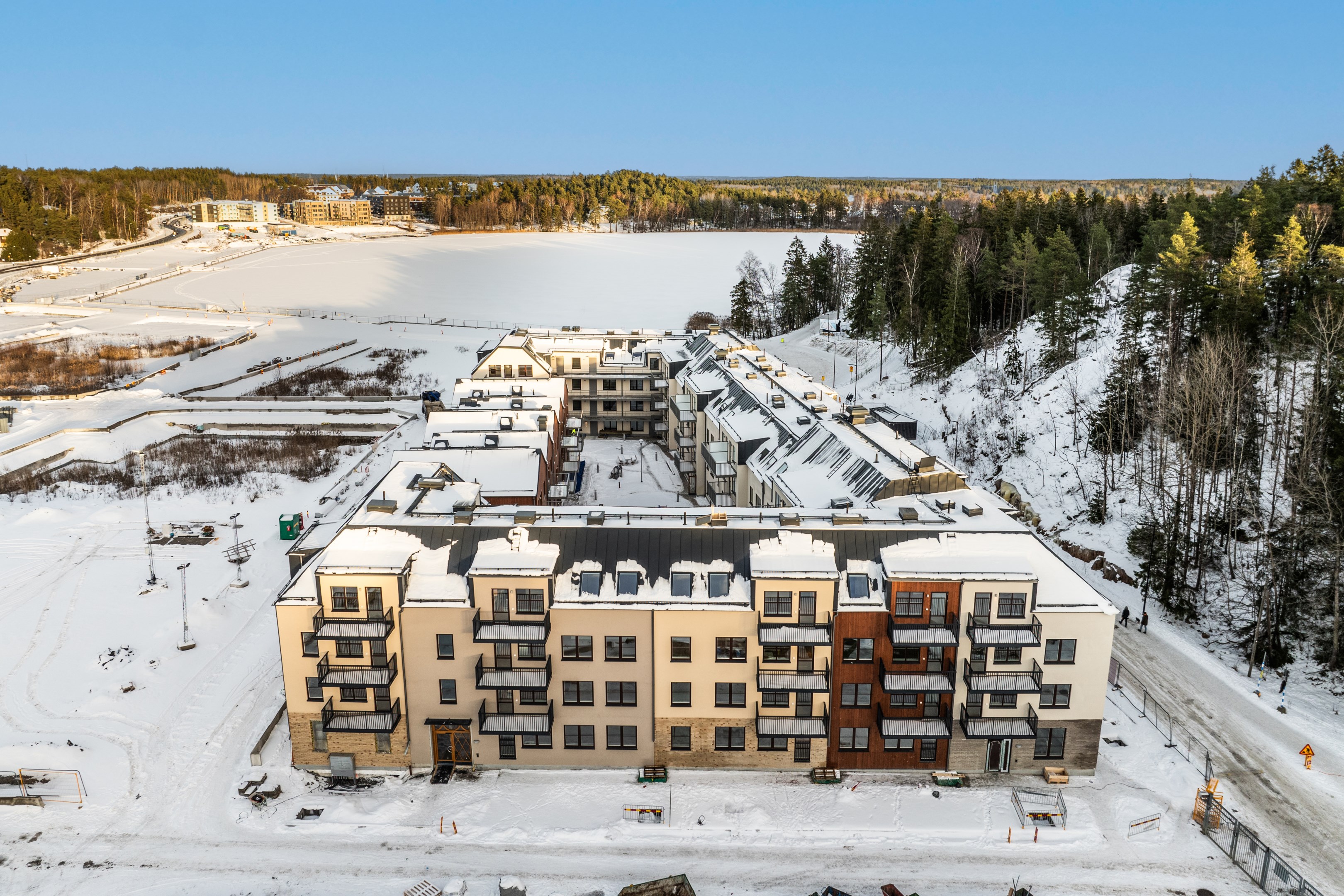 Bostadsbild från Slalomvägen 10, Såld i Väsjön, Sollentuna
