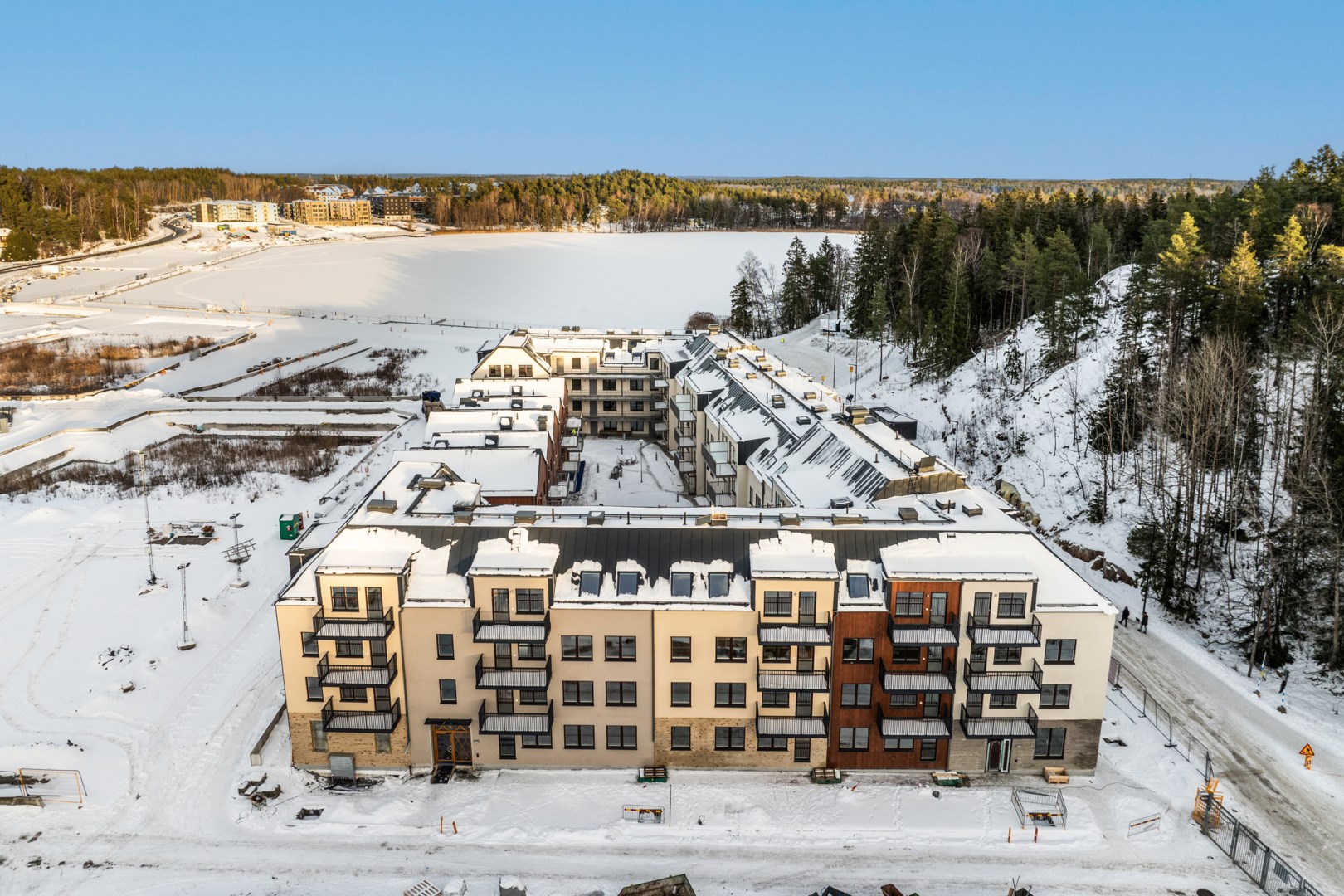 Bostadsbild från Slalomvägen 10, Såld i Väsjön, Sollentuna