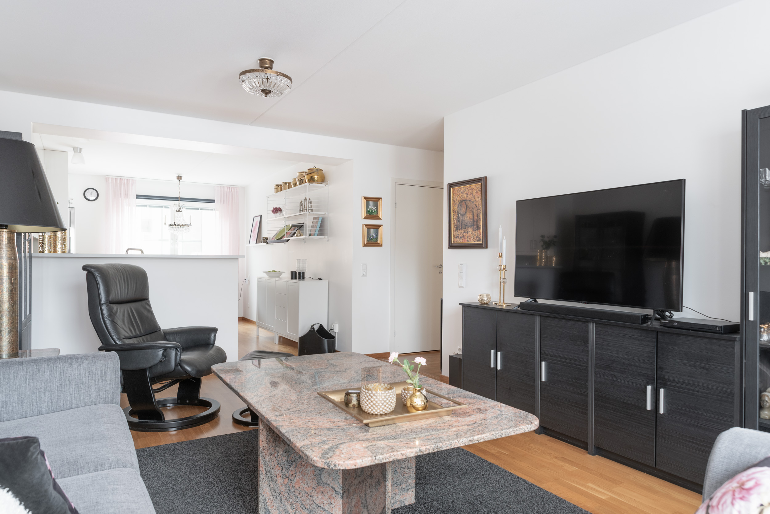 Bostadsbild från Öster Mälarstrands allé 136, Såld i Öster Mälarstrand, Västerås