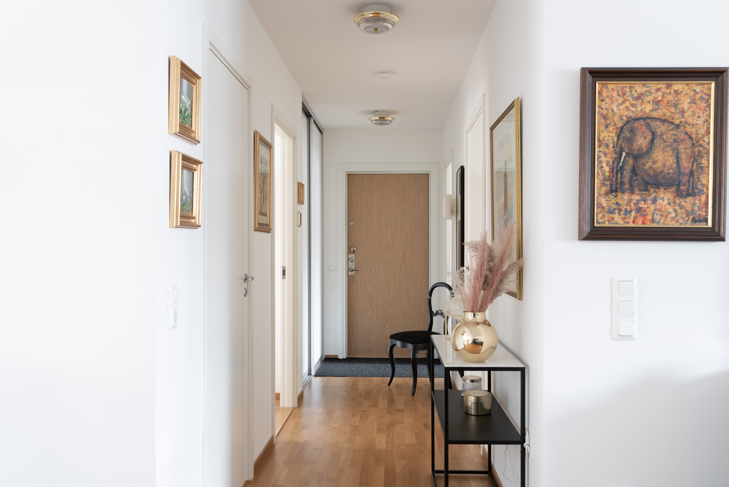 Bostadsbild från Öster Mälarstrands allé 136, Såld i Öster Mälarstrand, Västerås