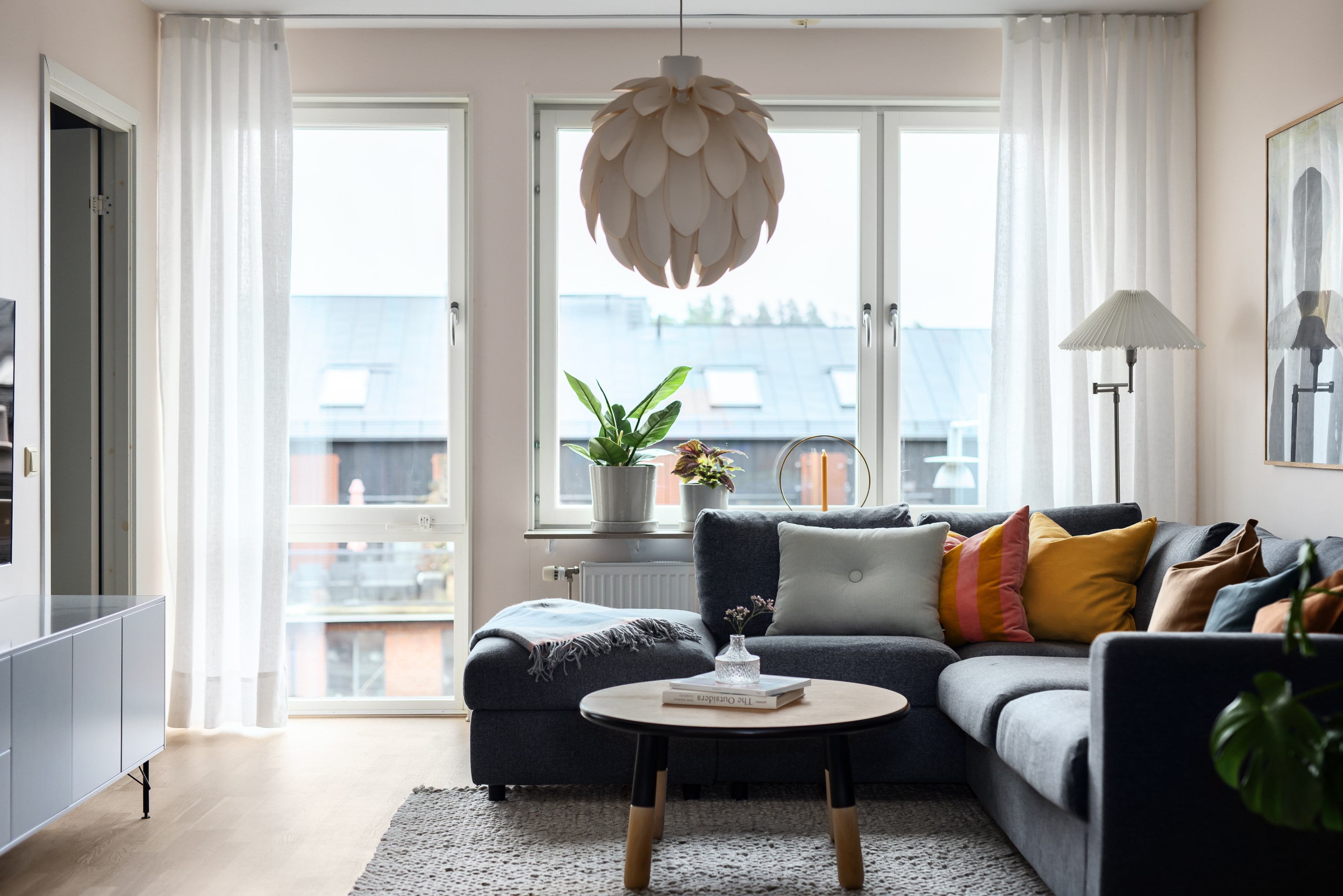 Bostadsbild från Fingerörtsvägen 8, Såld i Järla sjö, Nacka