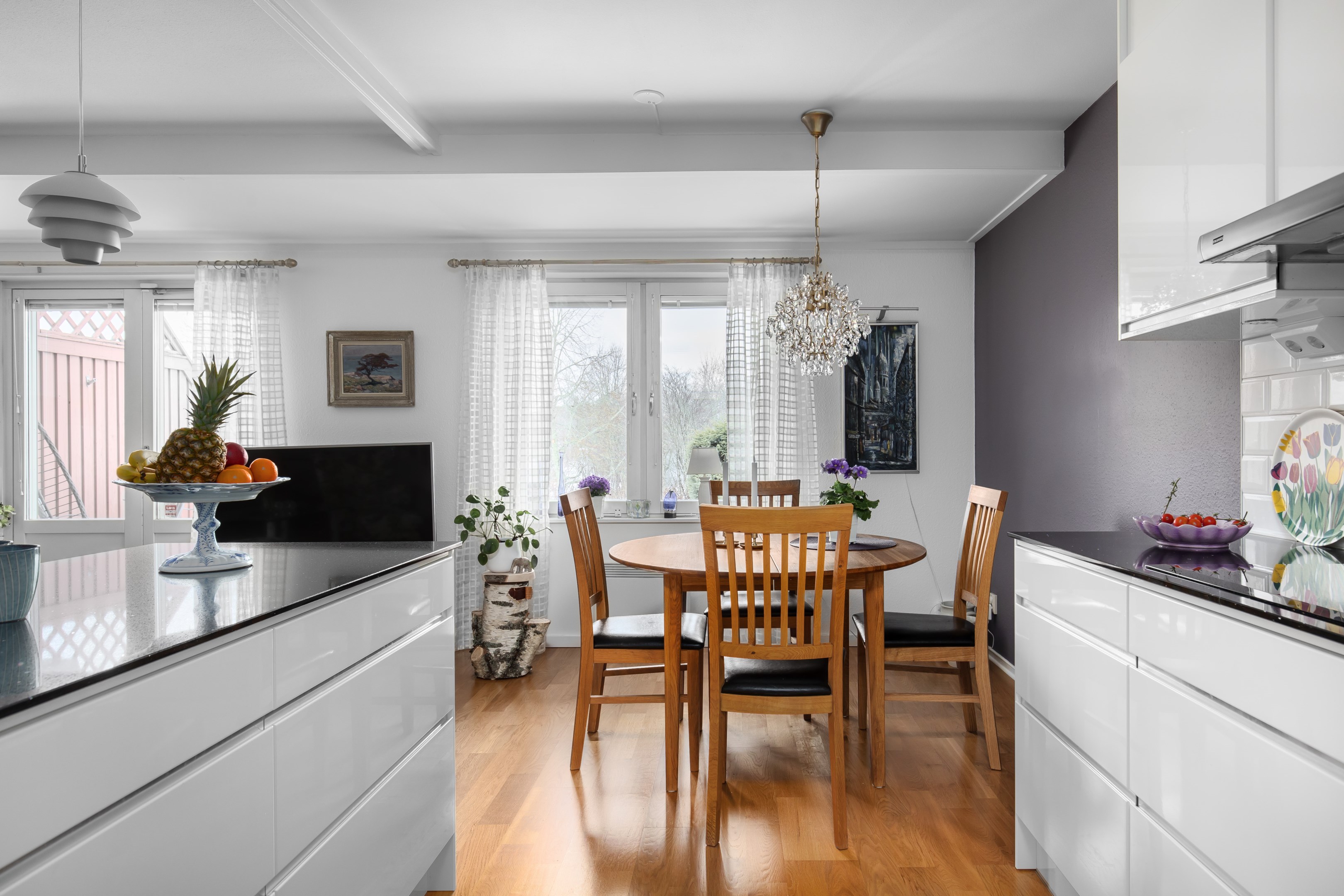 Bostadsbild från Kabeluddsvägen 2, Såld i , Täby