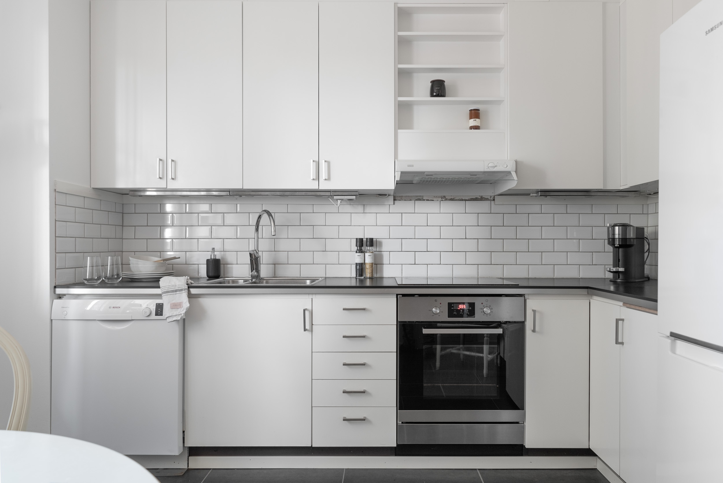 Bostadsbild från Malmabergsgatan 79B, Såld i Malmaberg, Västerås