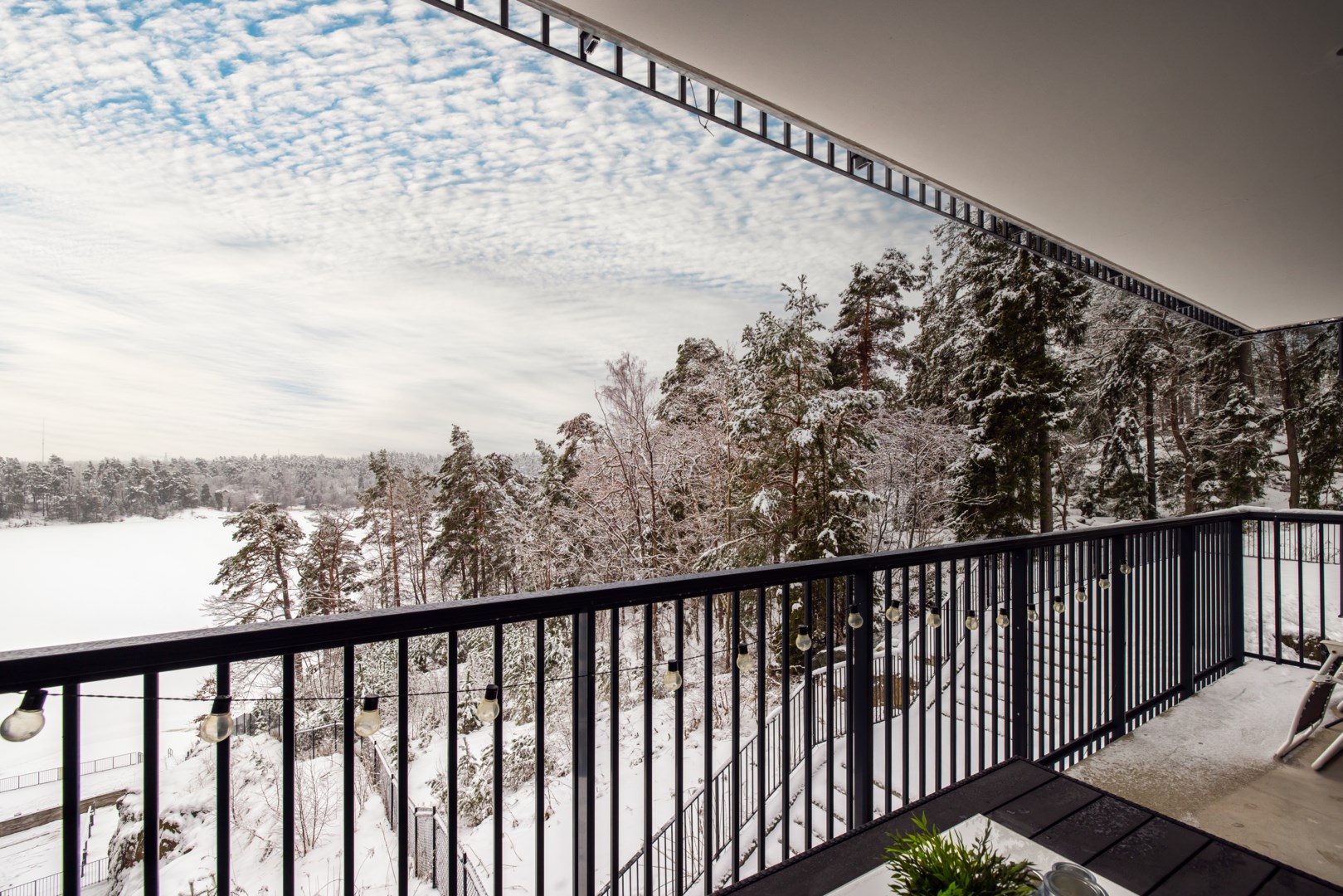 Bostadsbild från Tollareslingan 8, Såld i Tollare, Nacka