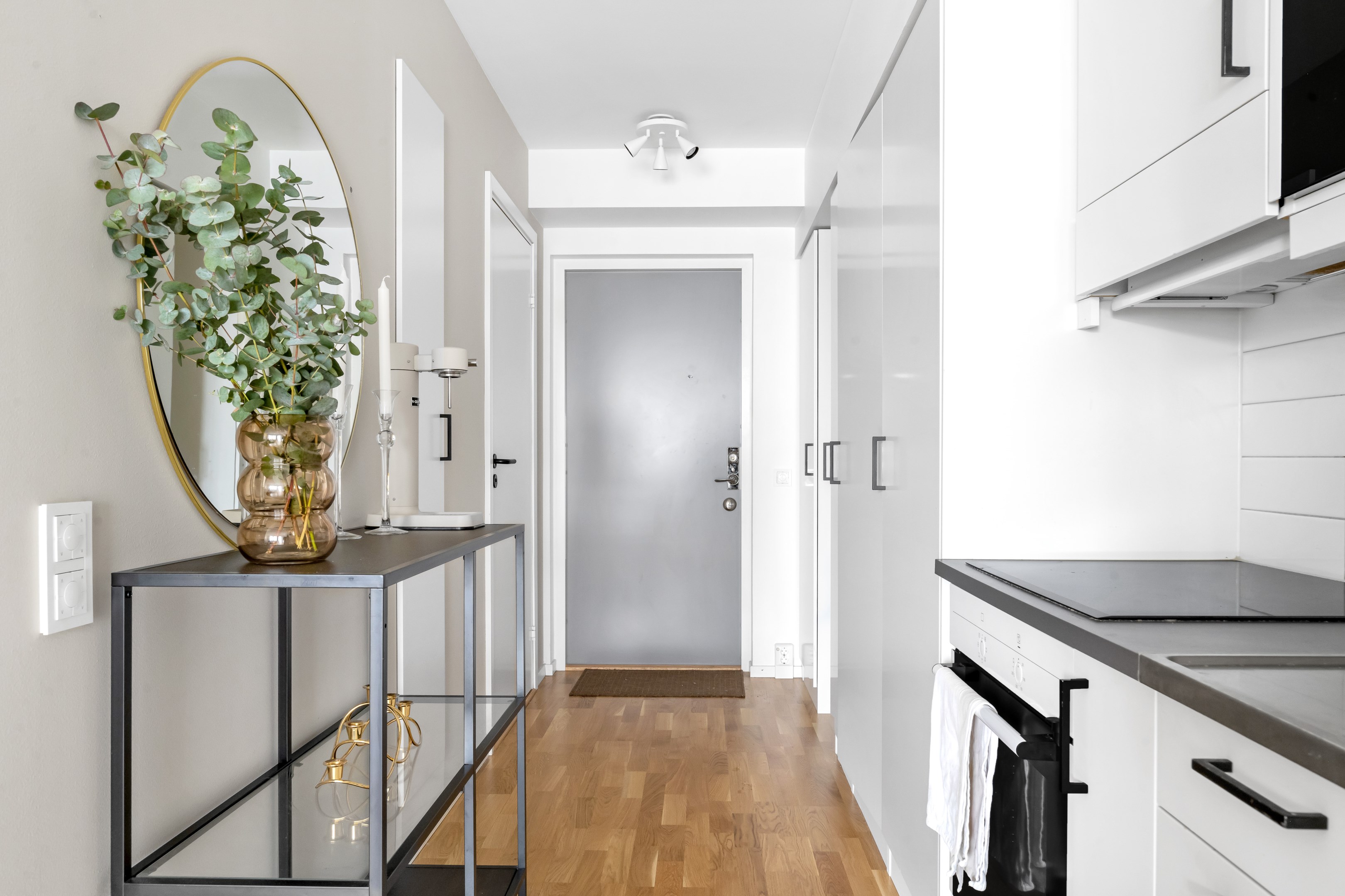 Bostadsbild från Fyrislundsgatan 37C, Såld i Salabacke, Uppsala