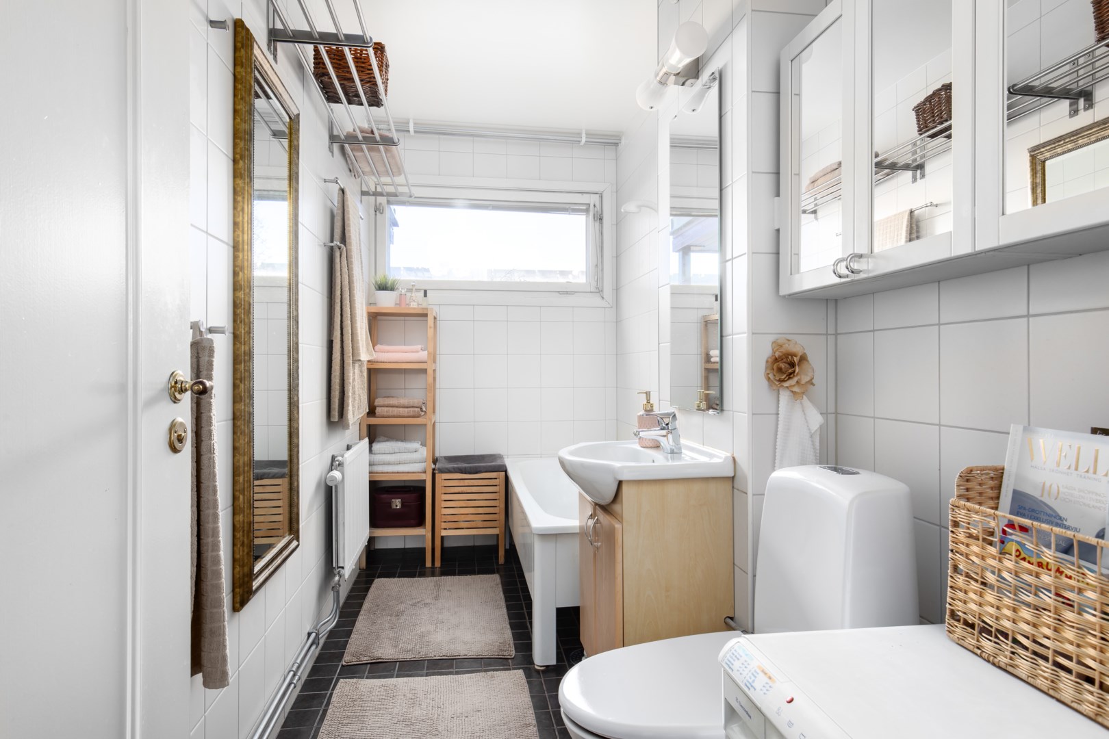 Bostadsbild från Ljuskärrsvägen 84, Såld i Saltsjöbaden, Nacka