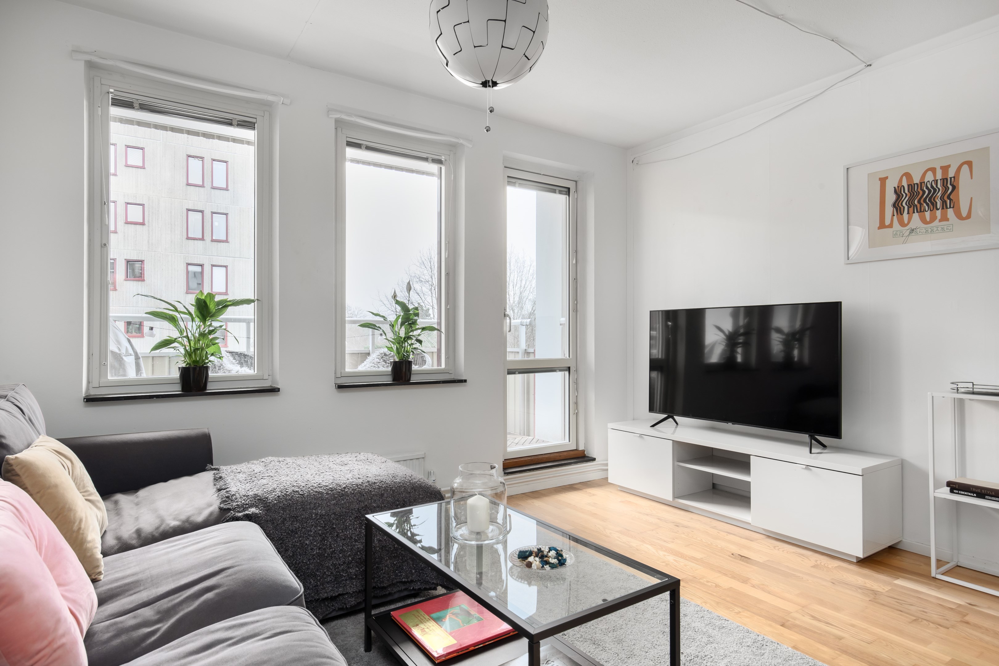 Bostadsbild från Skarpövägen 37, 1tr, Såld i Västra Orminge, Nacka