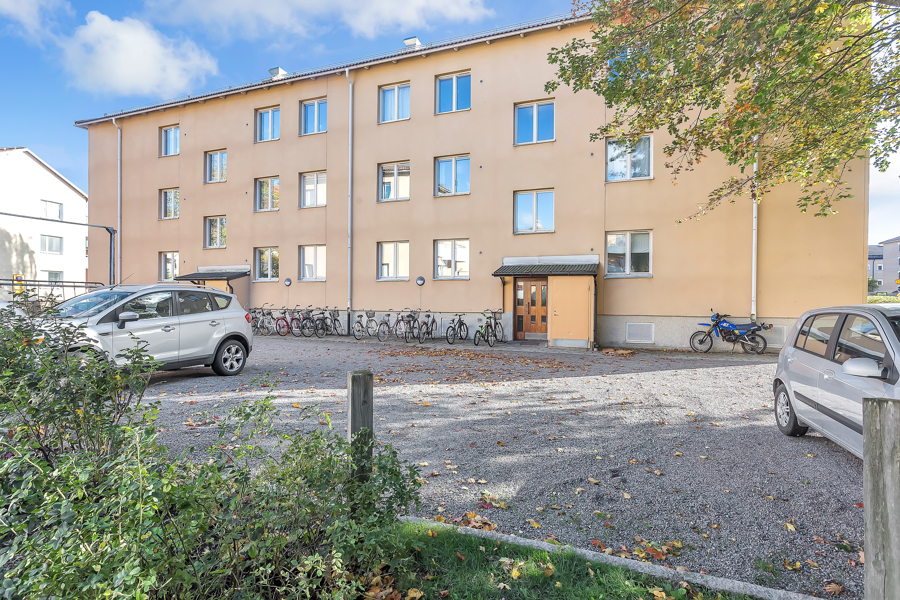 Bostadsbild från Svartbäcksgatan 83A, Såld i Svartbäcken, Uppsala