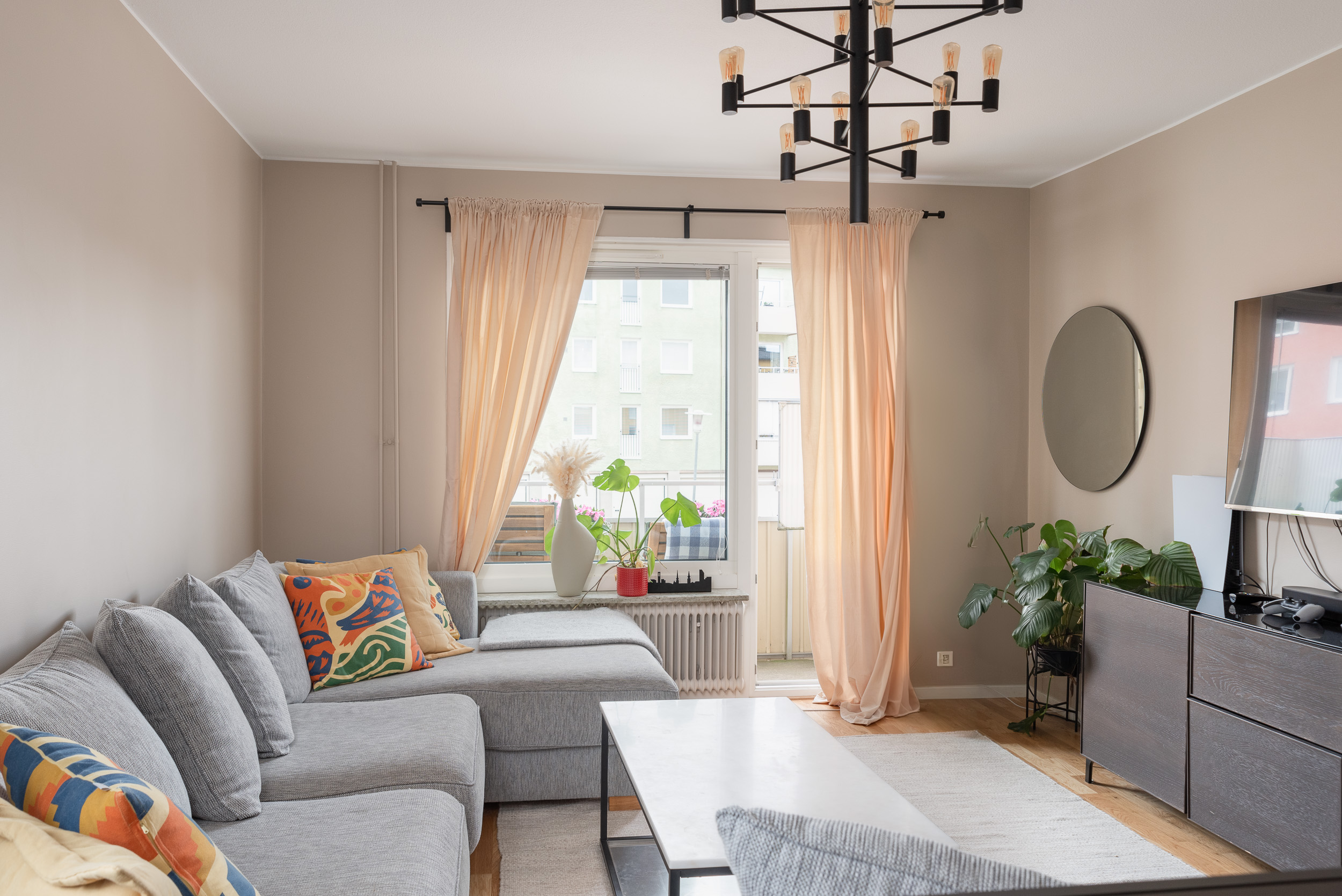 Bostadsbild från Härnevigatan 9B, Såld i Skiljebo, Västerås