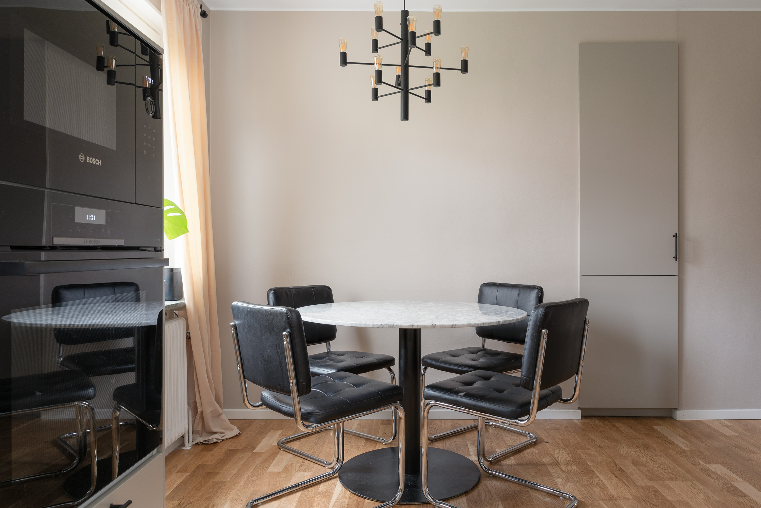 Bostadsbild från Härnevigatan 9B, Såld i Skiljebo, Västerås