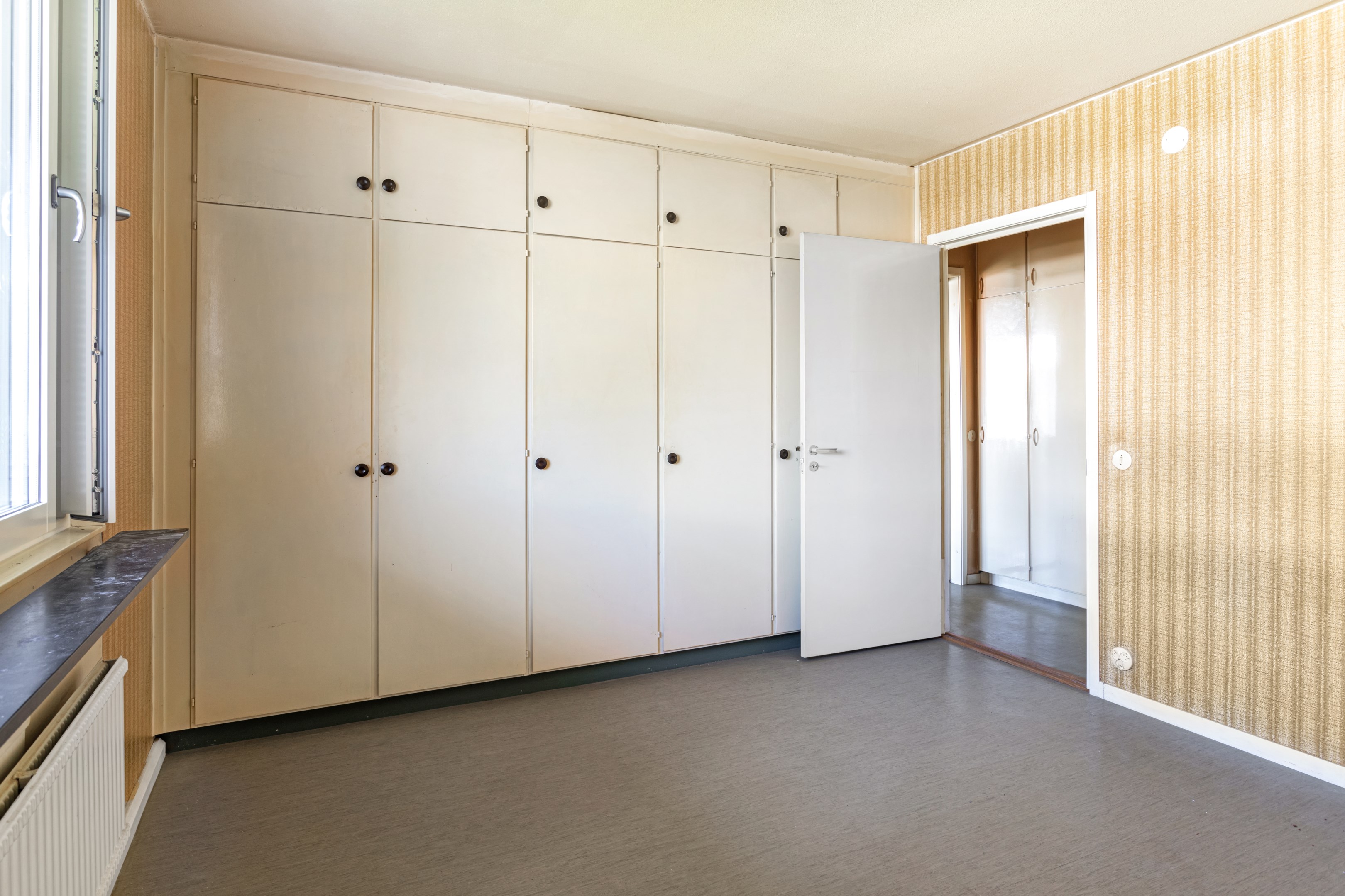 Bostadsbild från Gräslöksgatan 12, Såld i Årsta, Uppsala