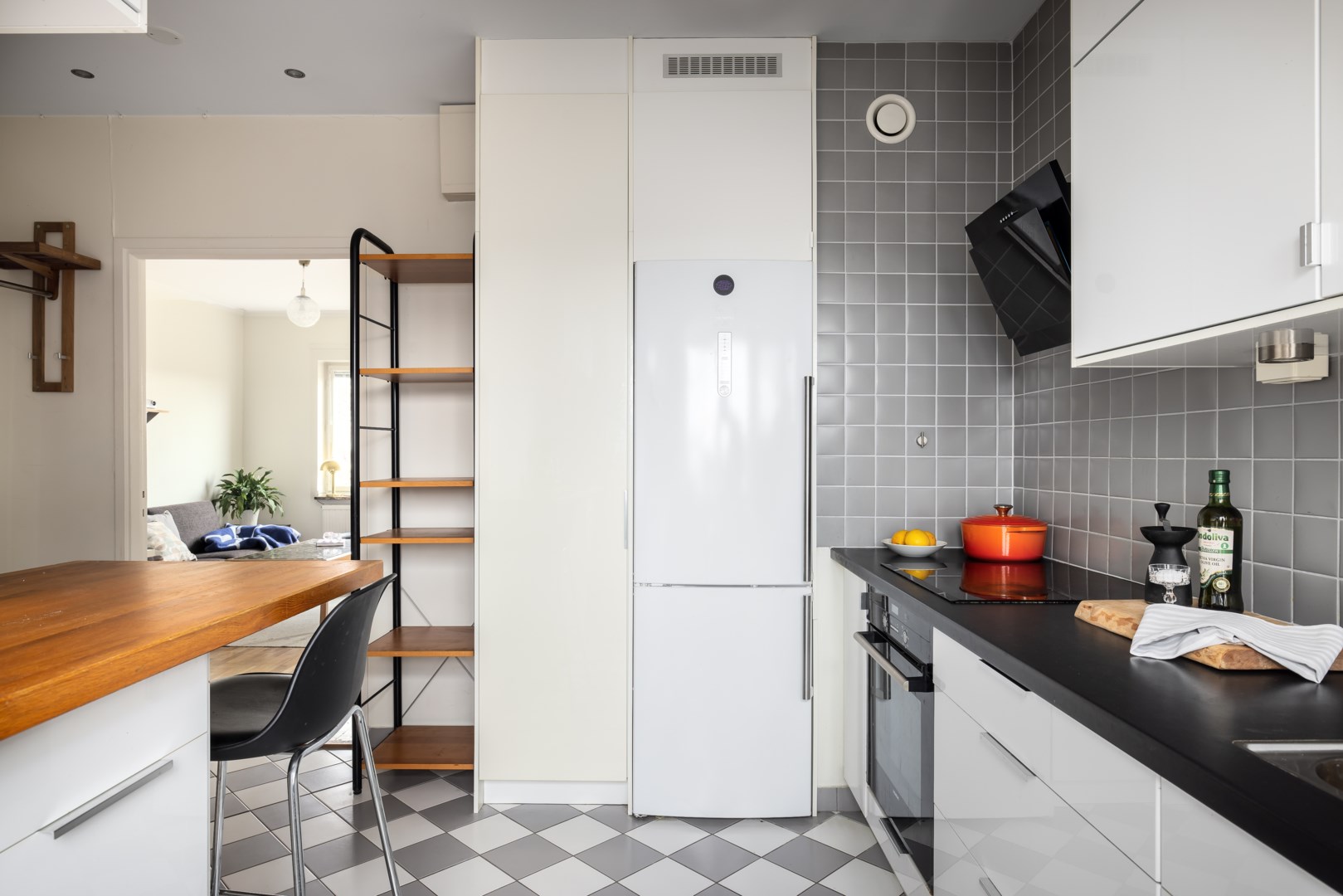 Bostadsbild från Ugglevägen 5B, Såld i Ektorp, Nacka