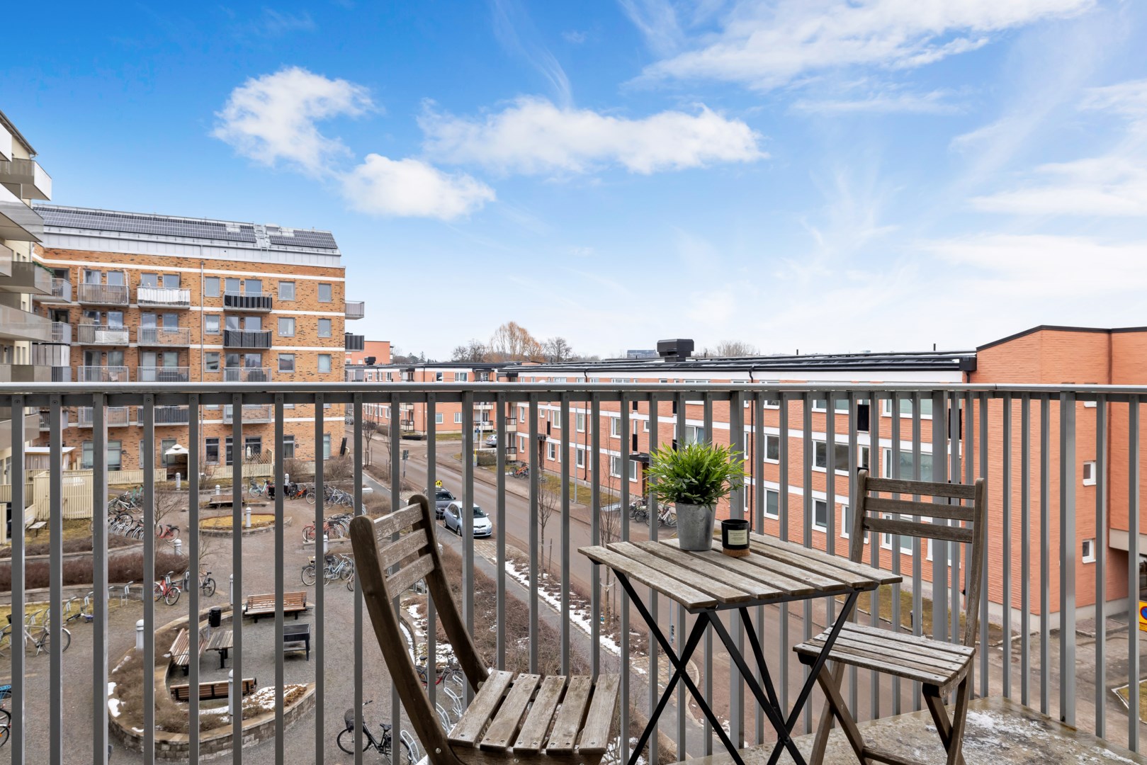 Bostadsbild från Bruno Liljeforsgatan 36, Såld i Gränby, Uppsala