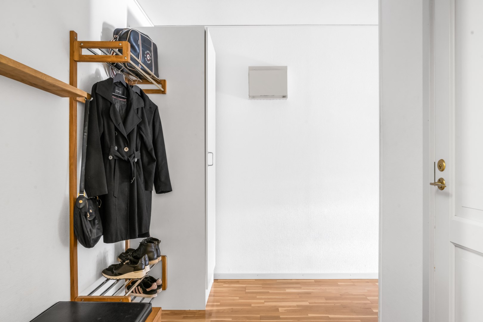 Bostadsbild från Hamnesplanaden 6, Såld i Centrum, Uppsala