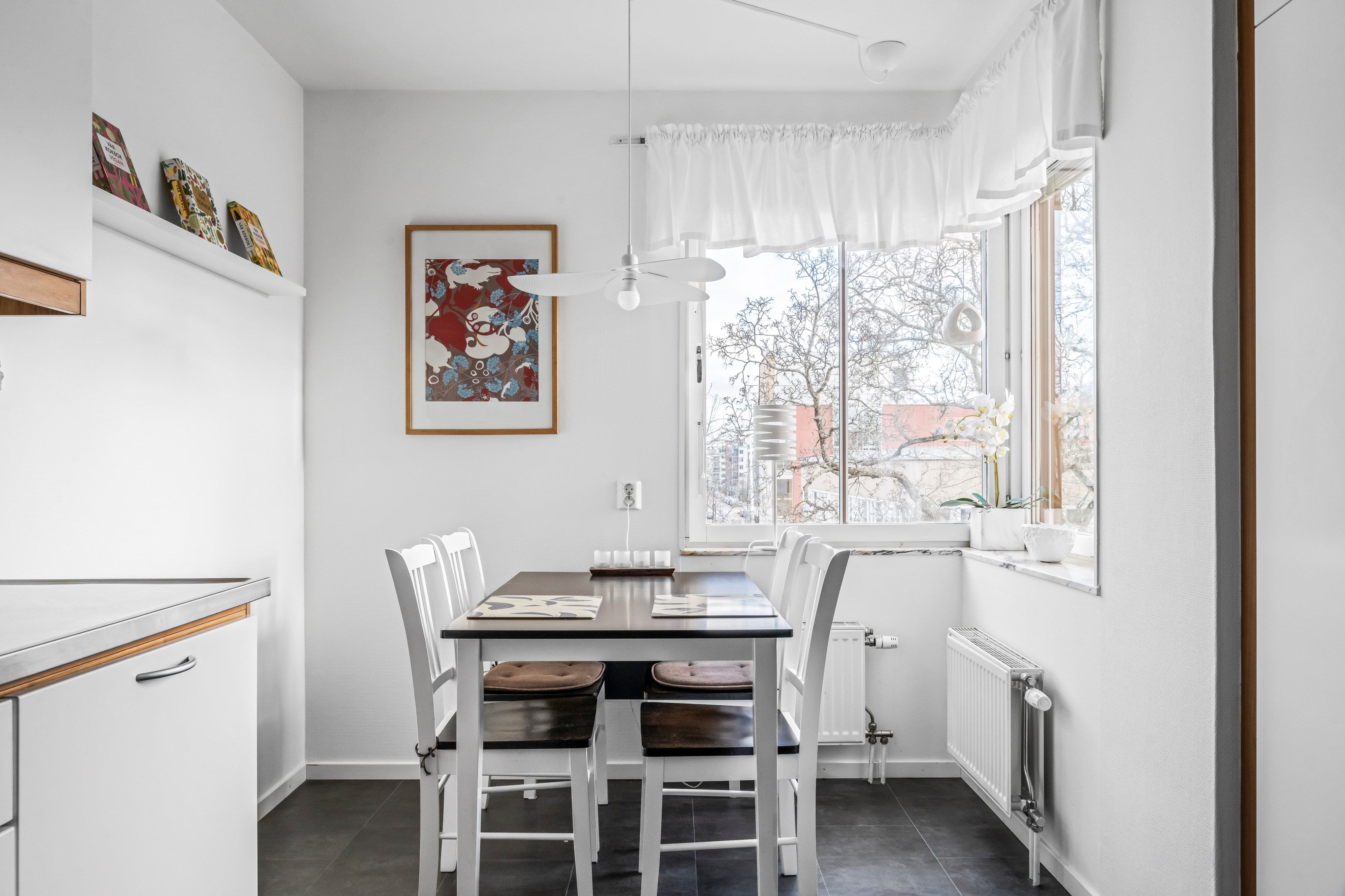 Bostadsbild från Hamnesplanaden 6, Såld i Centrum, Uppsala