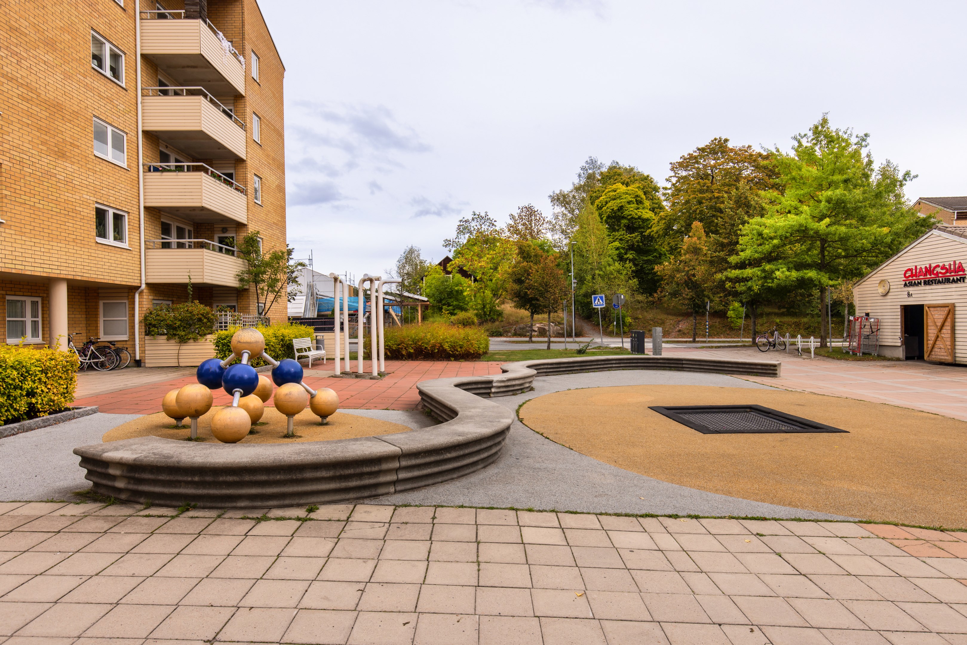 Bostadsbild från Gribbylunds torg 7A, Såld i , Täby