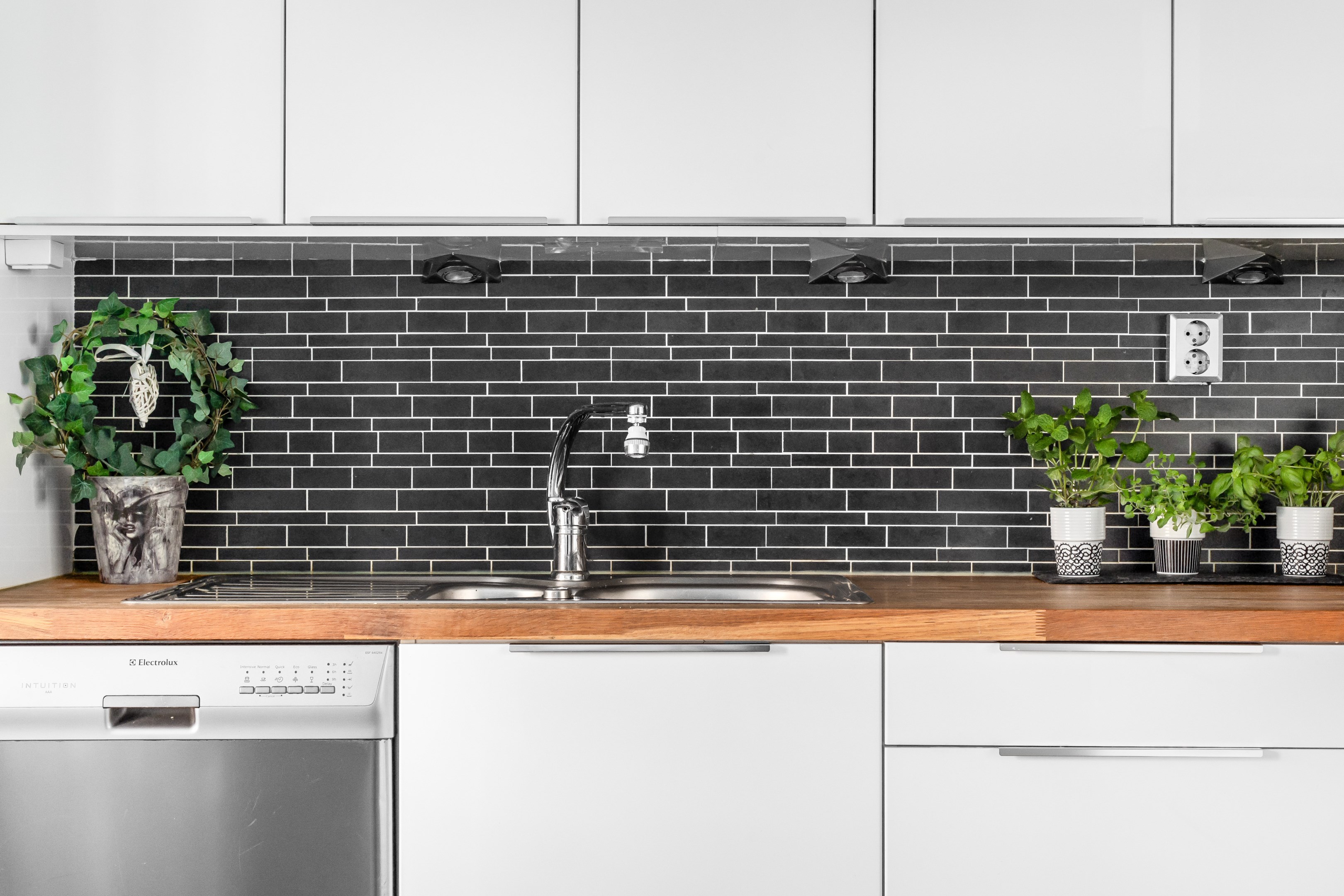 Bostadsbild från Kantatvägen 3, 2tr, Såld i Nacka Forum, Nacka