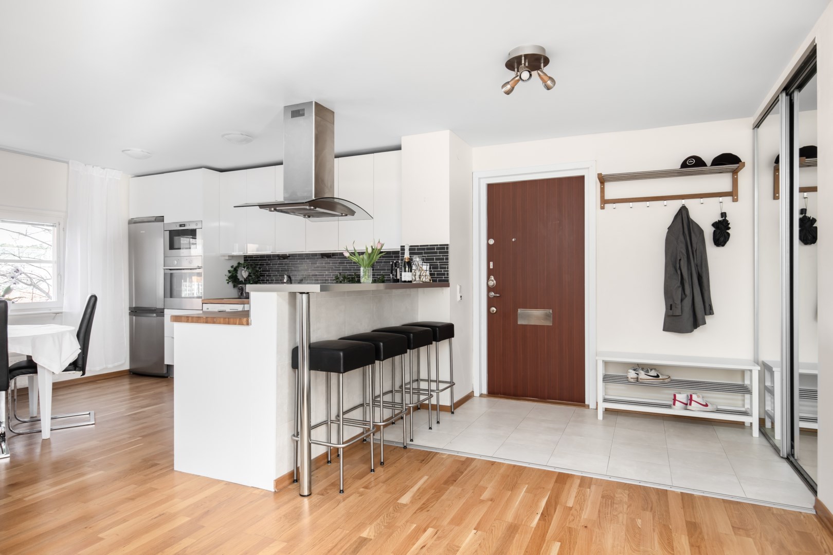 Bostadsbild från Kantatvägen 3, 2tr, Såld i Nacka Forum, Nacka